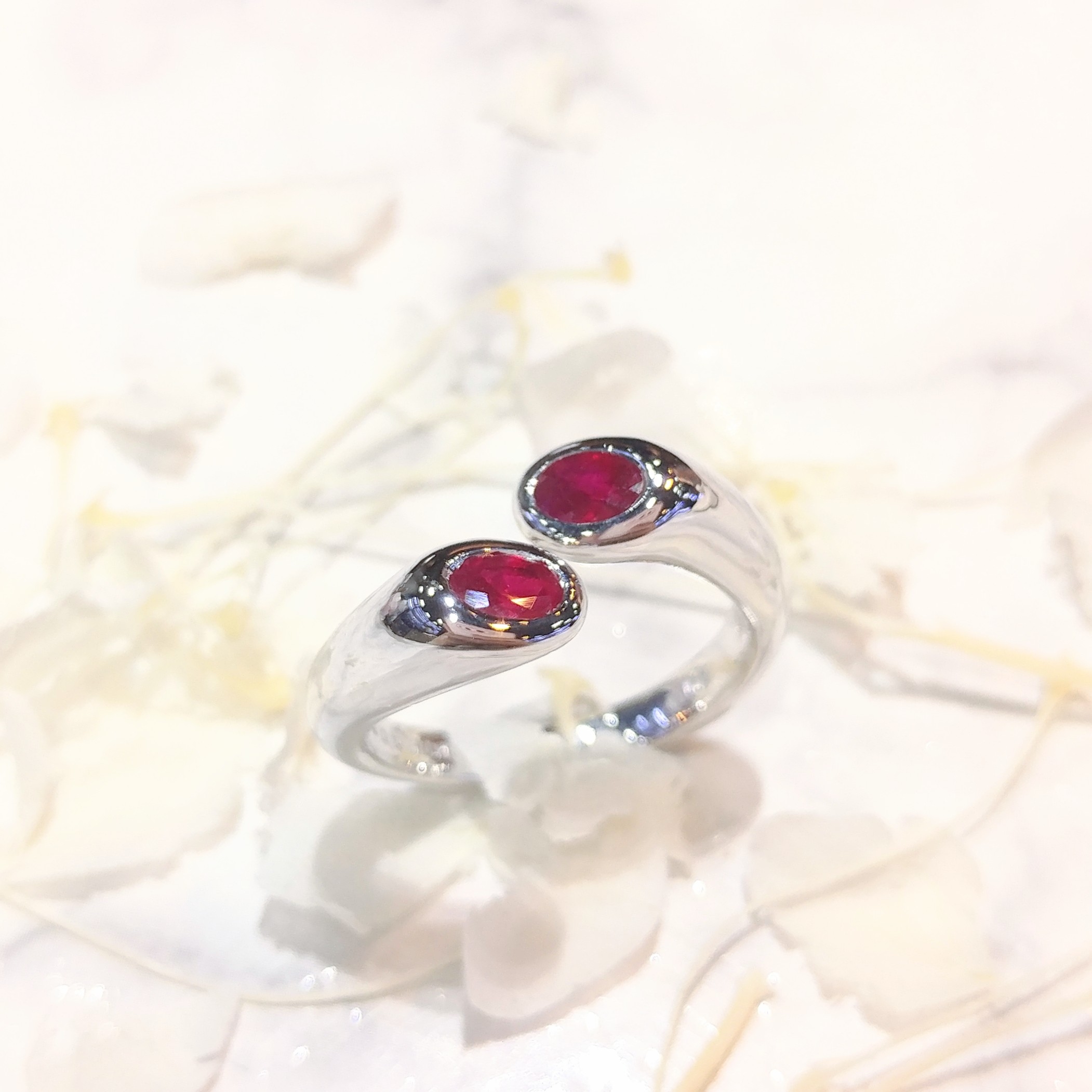 18K White Gold 0.67ct Ruby Ring
