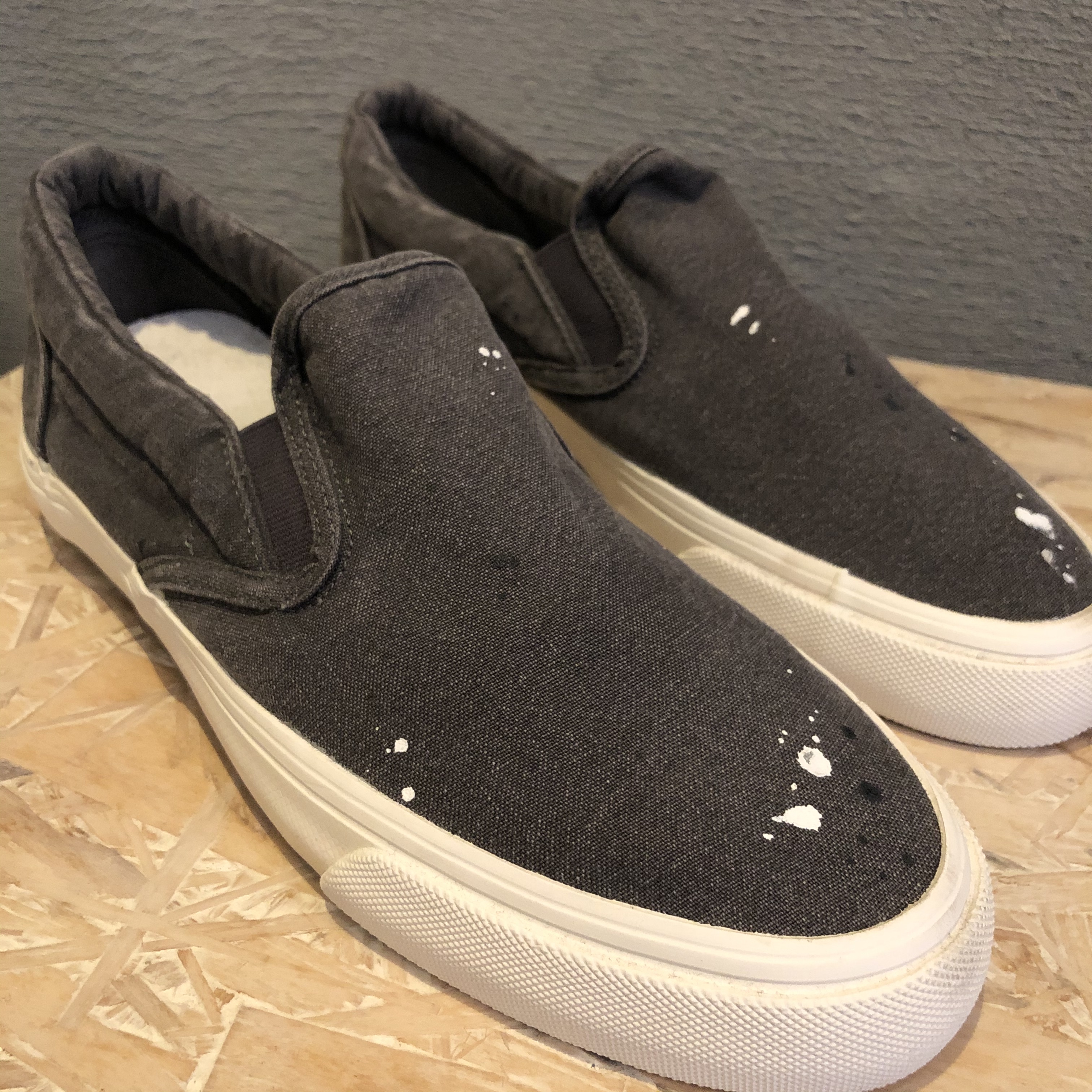 Sale 深灰色潑漆便鞋