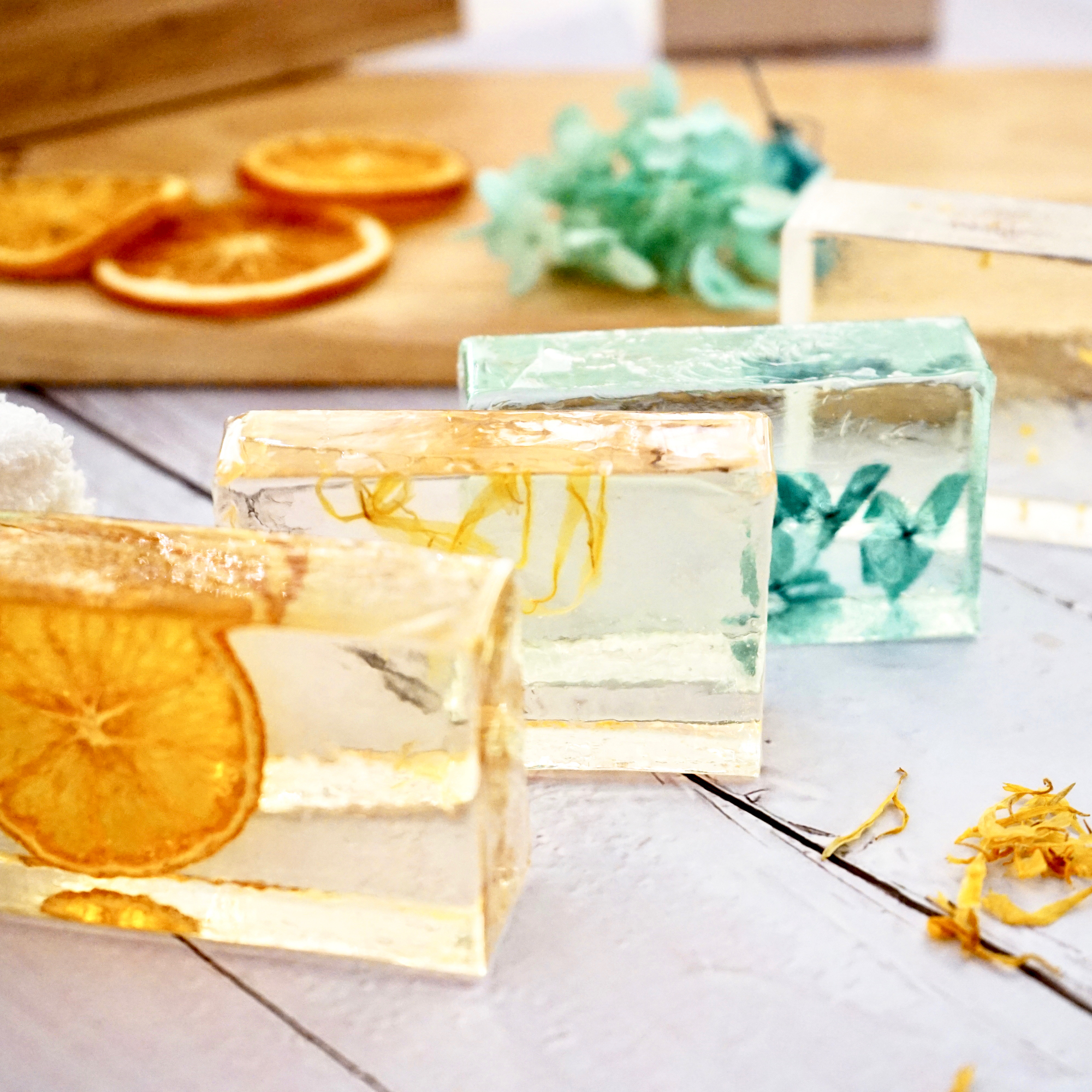 【青手作DIY】晶亮香氛胺基酸皂課程