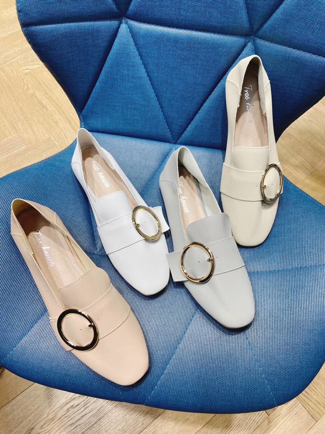 親膚超軟圓釦小單鞋