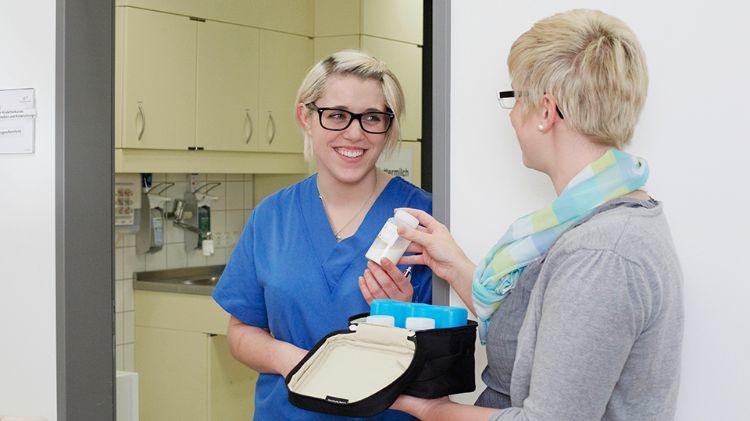 儲存和解凍母乳