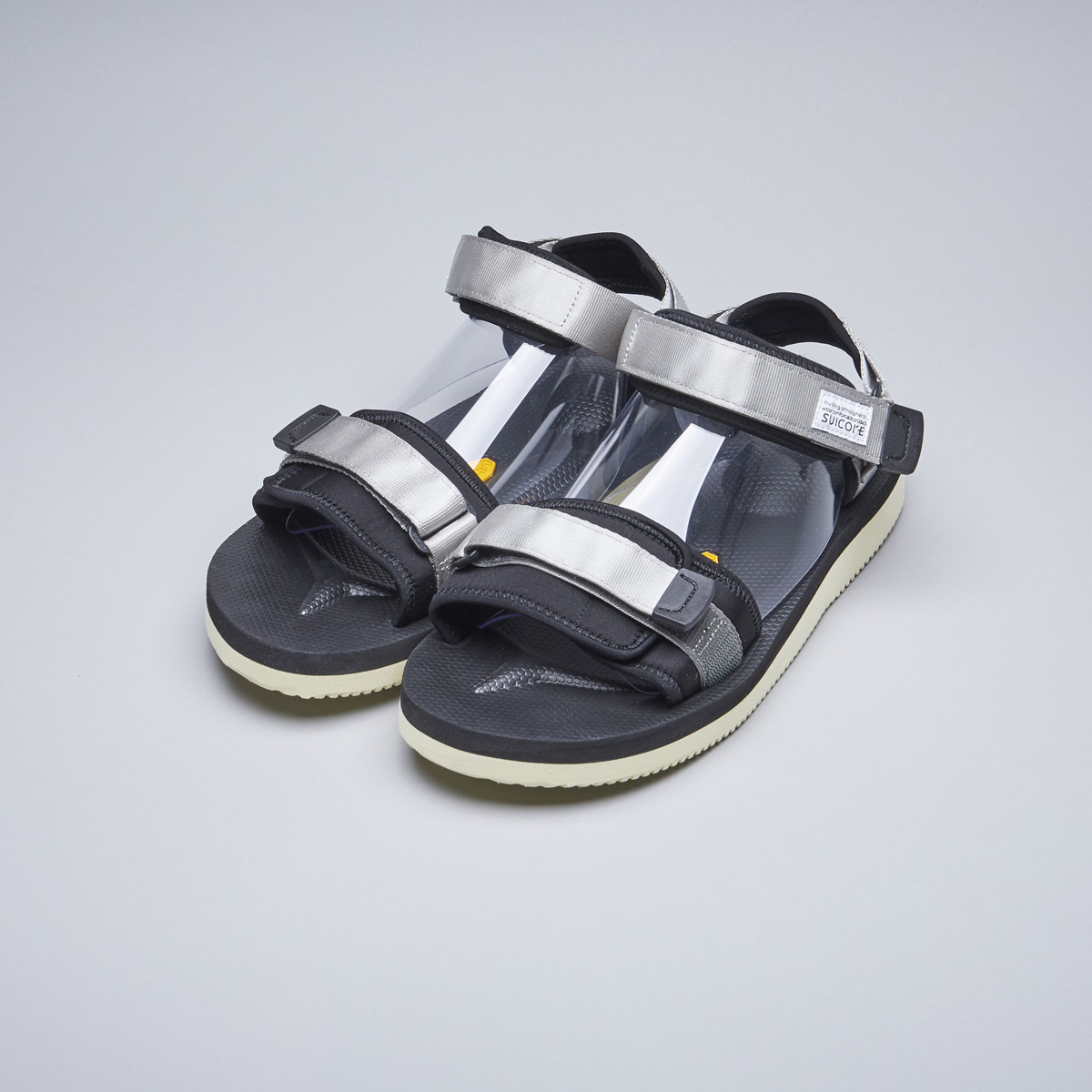 [出清商品售出無退換] SUICOKE CEL-V OG-064V 灰色 銀色 兩線 涼鞋 耐磨 魔鬼氈 黃金大底【SK20064VGY】