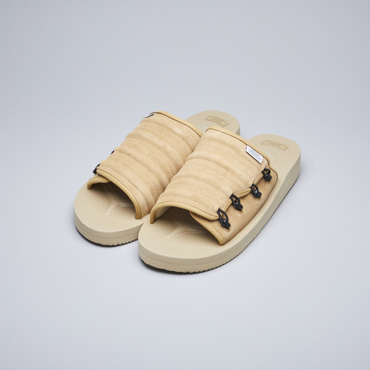 [出清商品售出無退換] SUICOKE MURA-VS OG-104VS 沙色 側扣 保暖 麂皮 拖鞋 黃金大底 VIBRAM【SK21104VSBE】