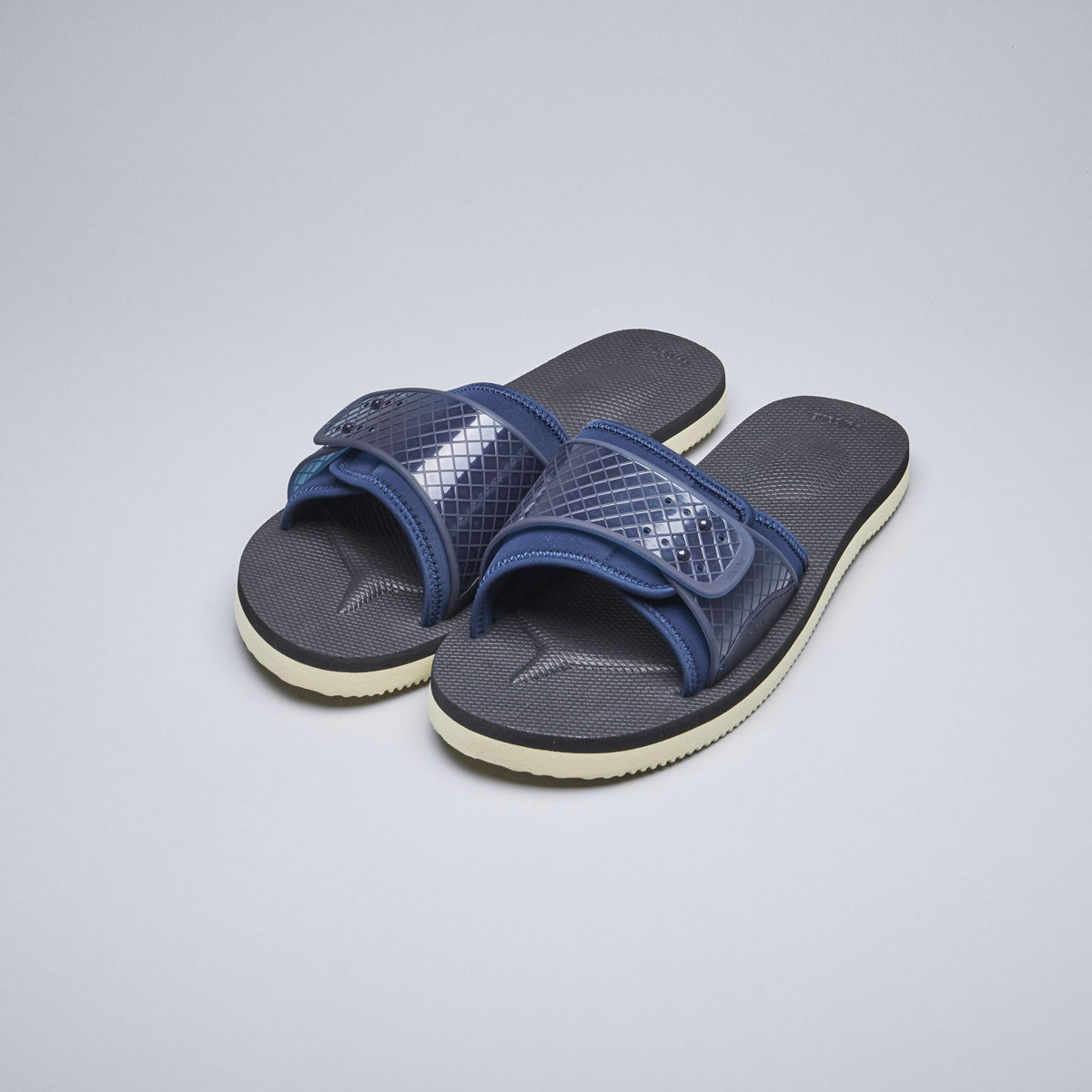[出清商品售出無退換] SUICOKE SIV OG-100 深藍色 拖鞋 奶油底 透明穿孔 扣環 魔鬼氈 一般大底【SK20100NY】