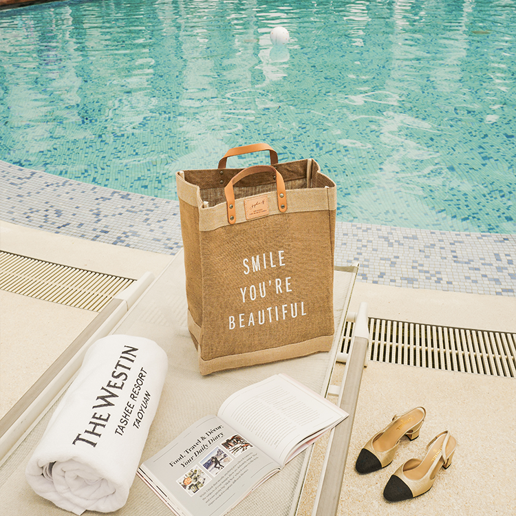 APOLIS - SMILE YOU'RE BEAUTIFUL