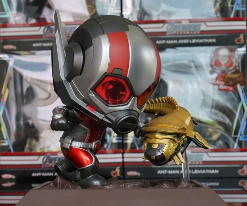 Hot Toys Giant Ant-Man and Leviathan Cosbaby