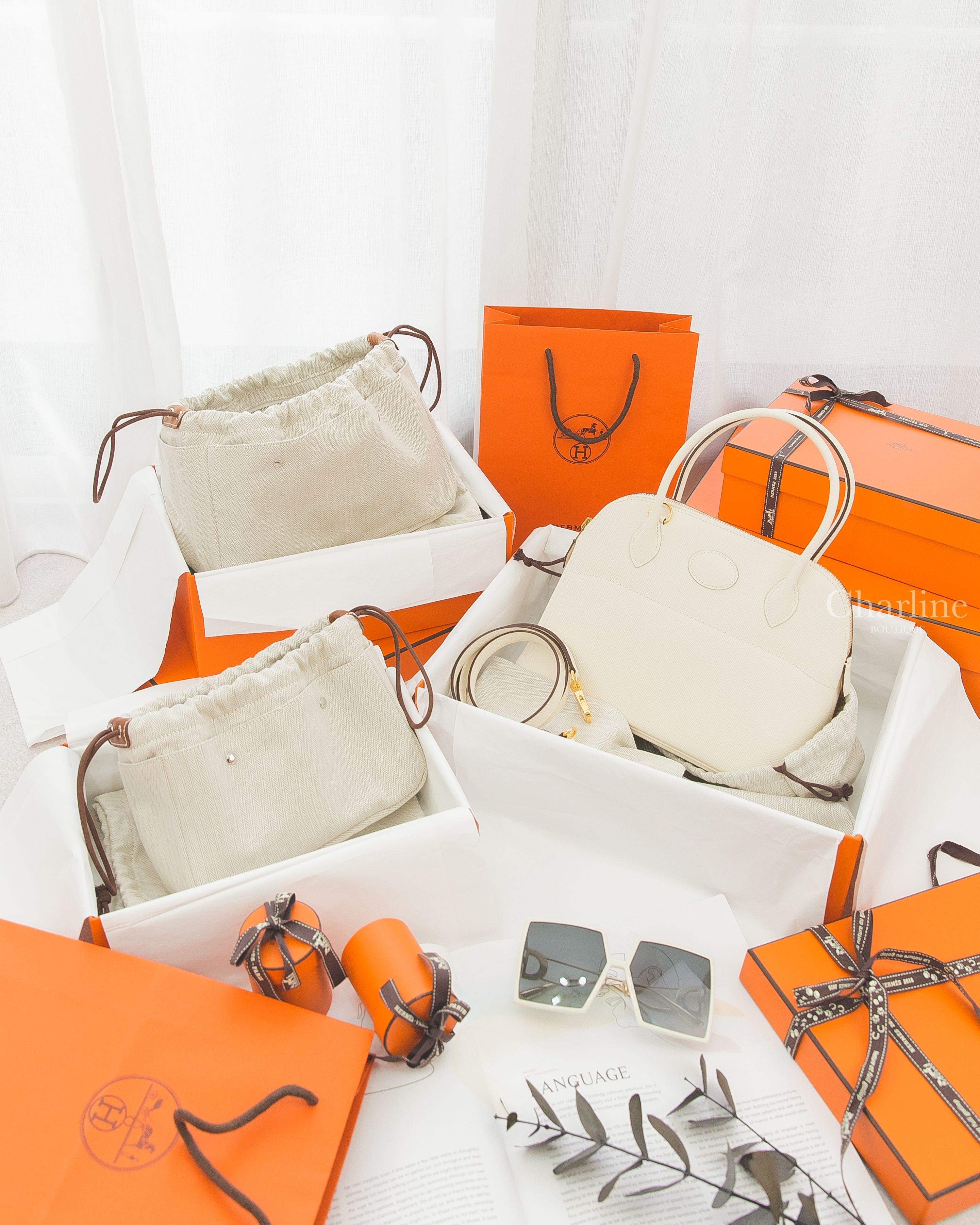 Hermès Fourbi 自然色小型帆布內袋,Hermès Fourbi 自然色大型帆布內袋,Hermès Bolide 奶油白金釦,Dior Sunglasses 象牙白方框側邊CD太陽眼鏡-Charline Boutique 精品代購