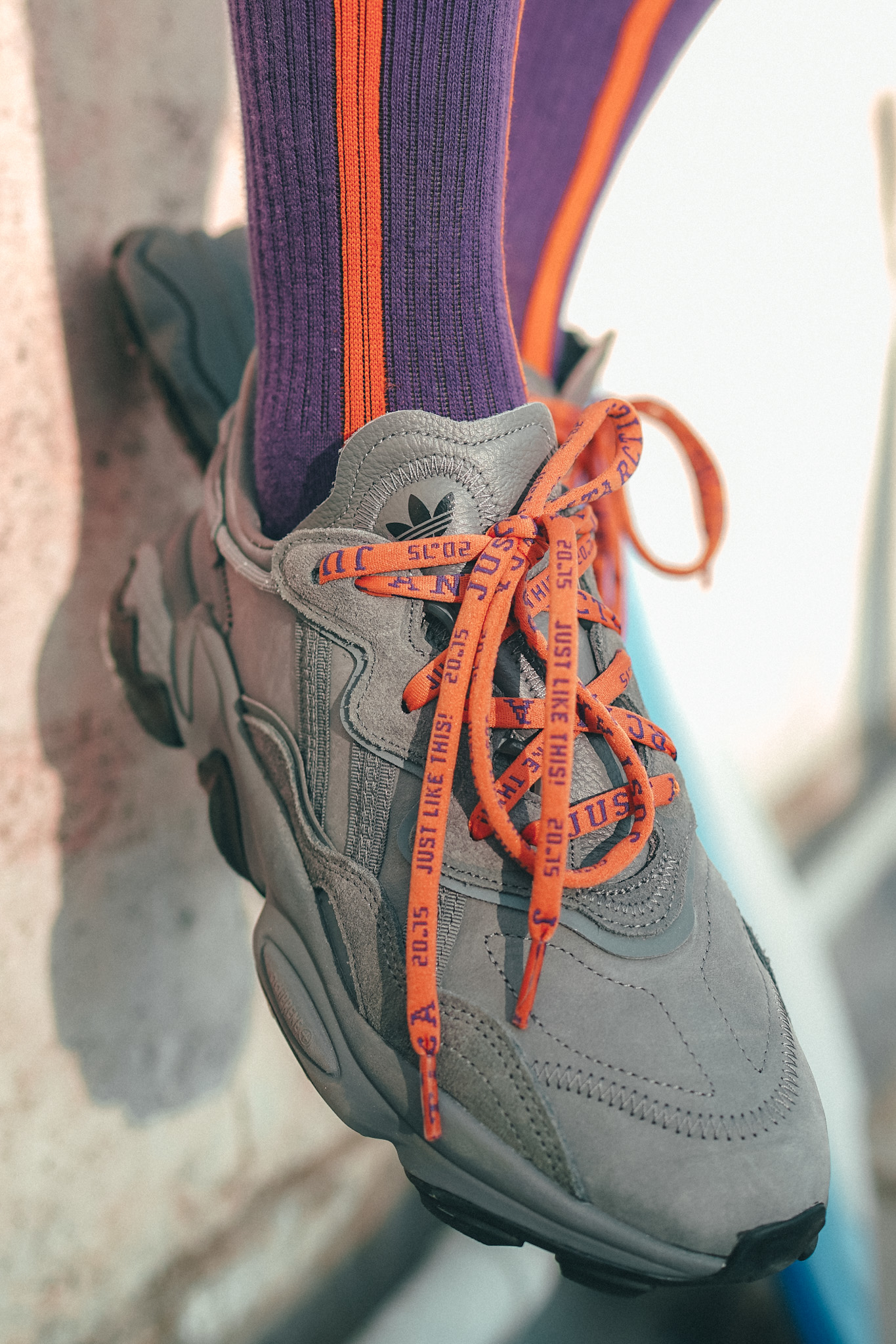 【 JUST ANTARCTICA 20.75】橙紫色鞋帶