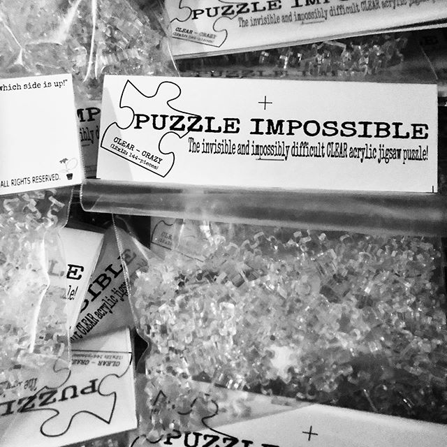 【PUZZLE IMPOSSIBLE】瘋狂透明 144片拼圖