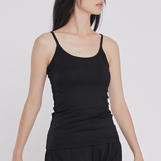 Yaffa 細肩帶內搭小背心 /黑色