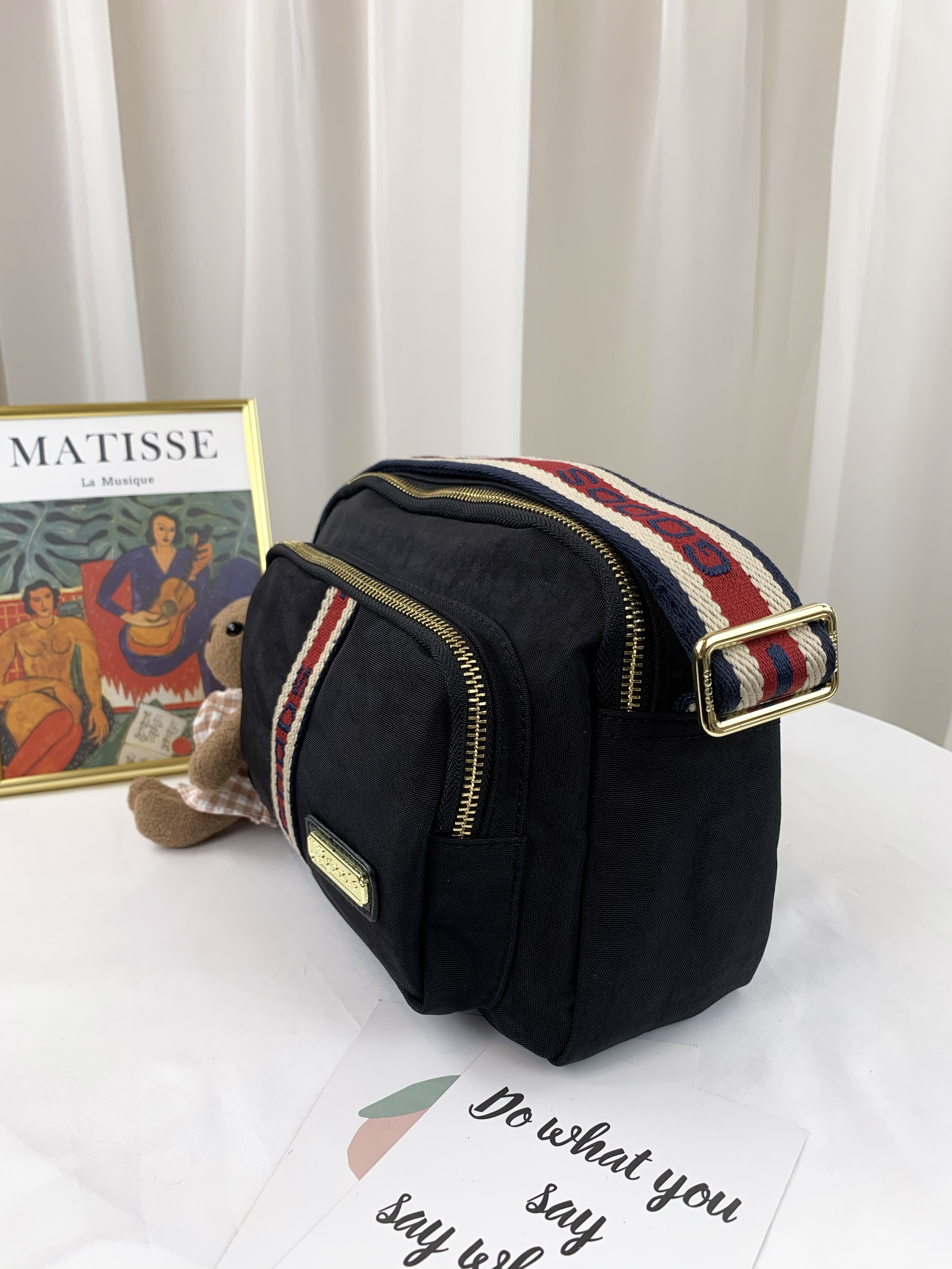 GOODS 織帶黑 多層收納側背相機包 附小熊吊飾 #2718