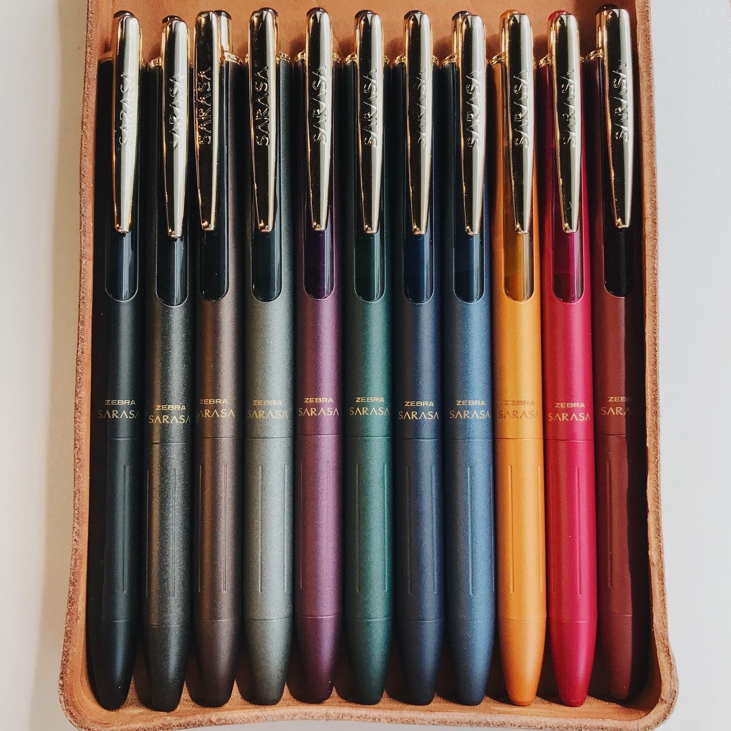 SARASA Grand尊爵鋼珠筆 金屬版復古色