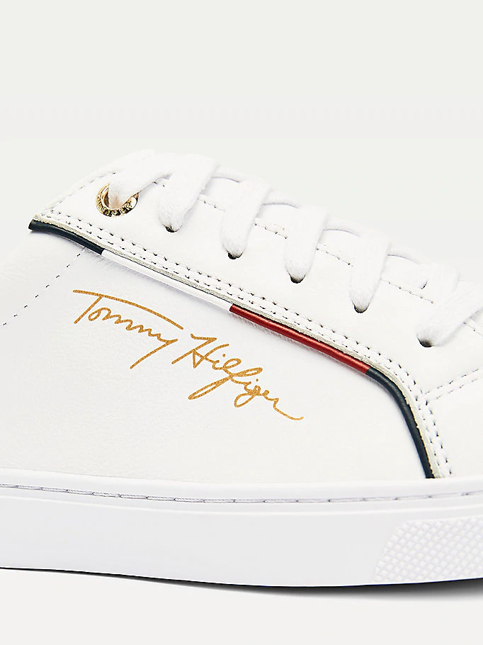 tommy hilfiger essential trainer with text logo in white