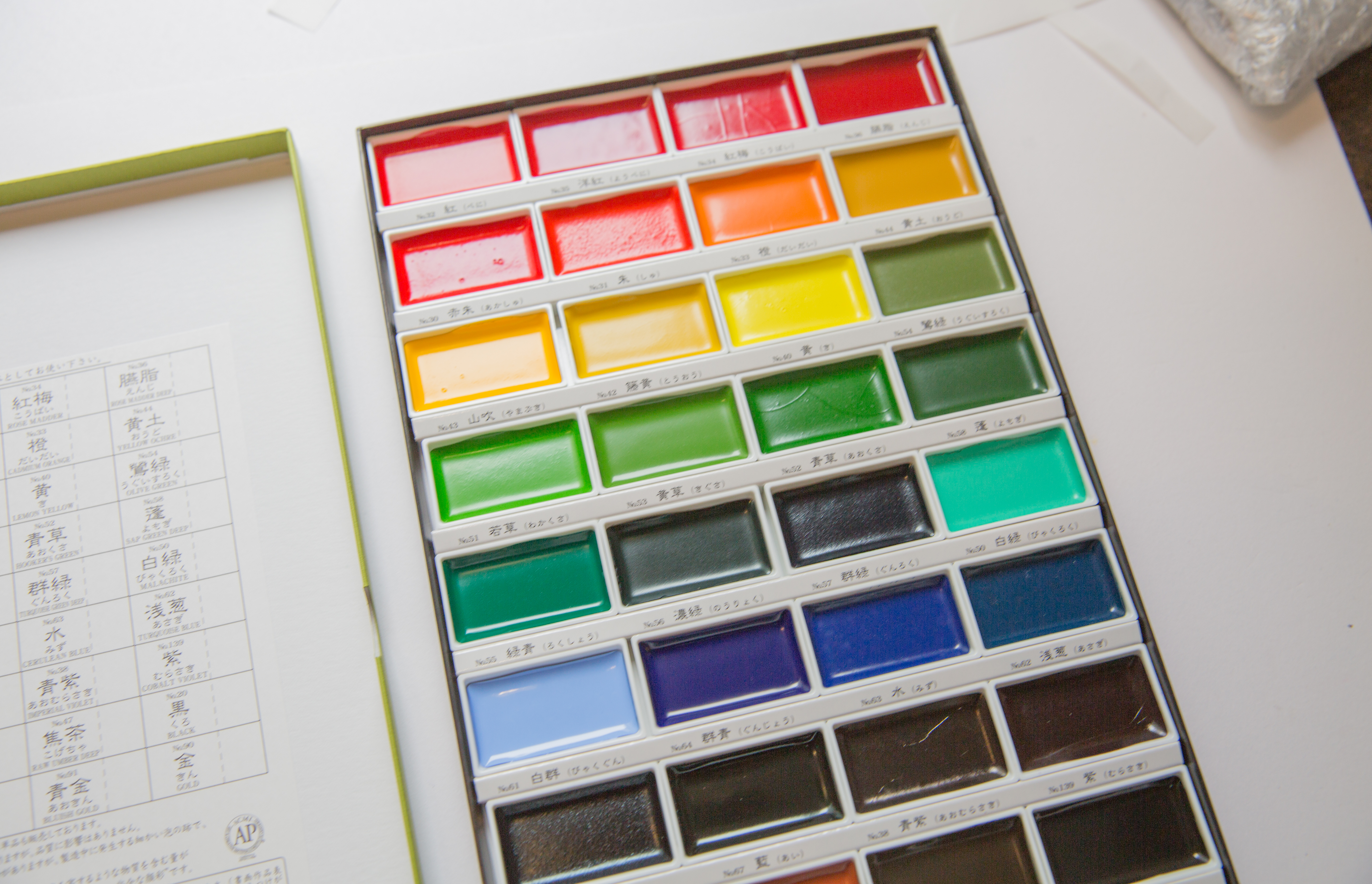 36色耽美顏彩 塊狀水彩｜日本吳竹 Kuretake