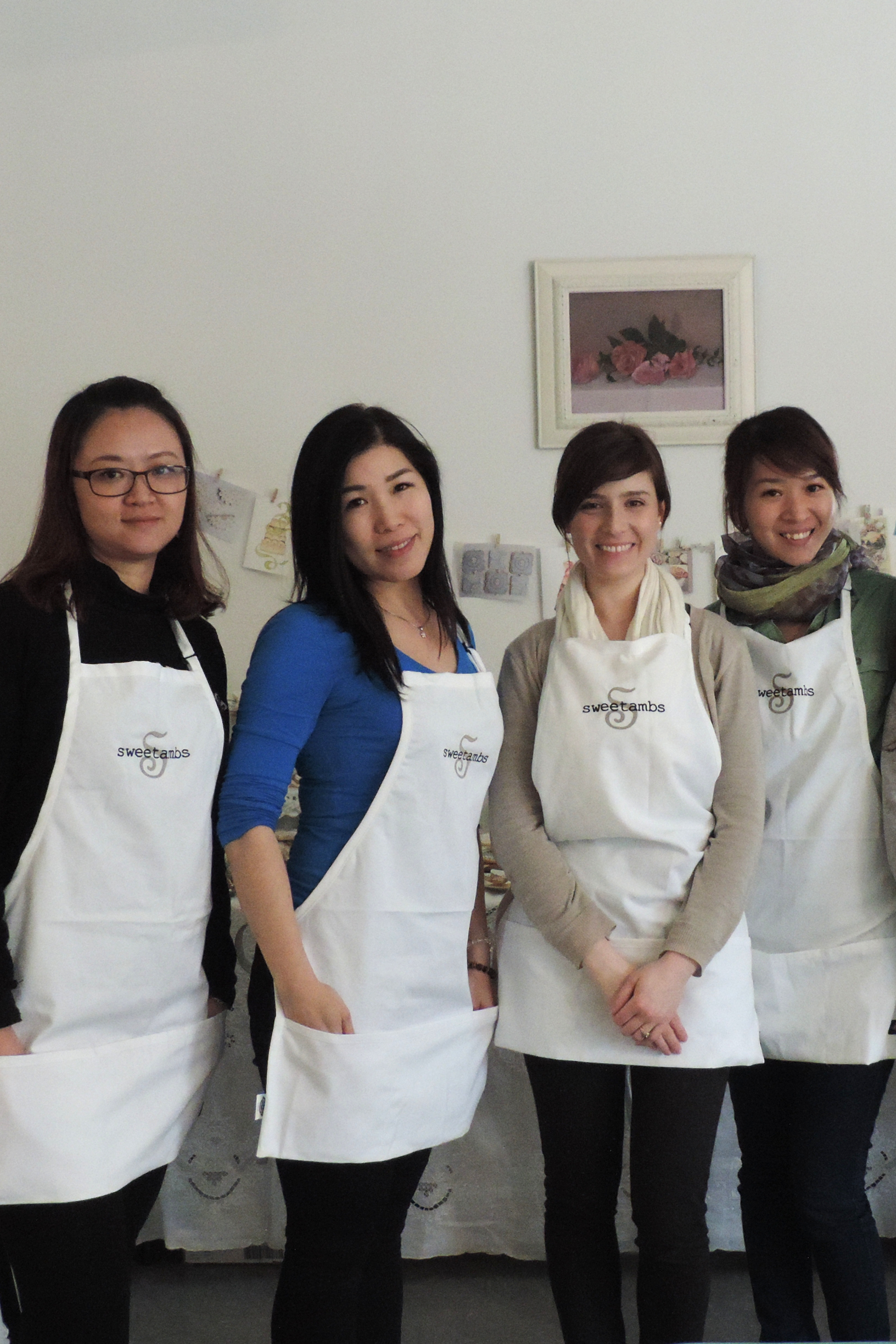 <img src="icing-cookies-sweetambs--cute-handmade-sugar-cookies.jpeg" alt="正版-凱蒂貓-收口水-收涎-收延-餅乾-三麗鷗">