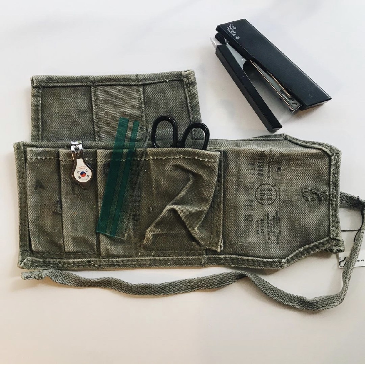 PUEBCO 復古工業風收納包