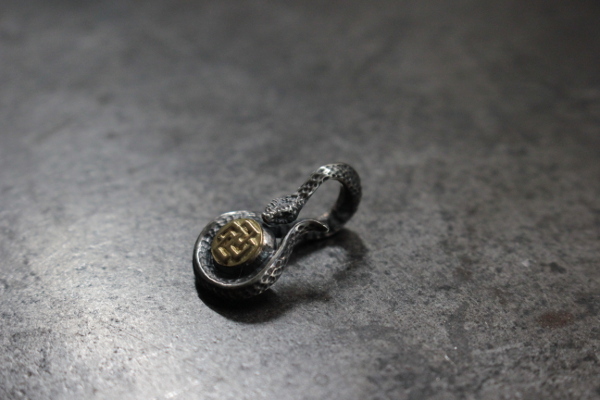 SE-508 蛇托 K18 金屬吊墜