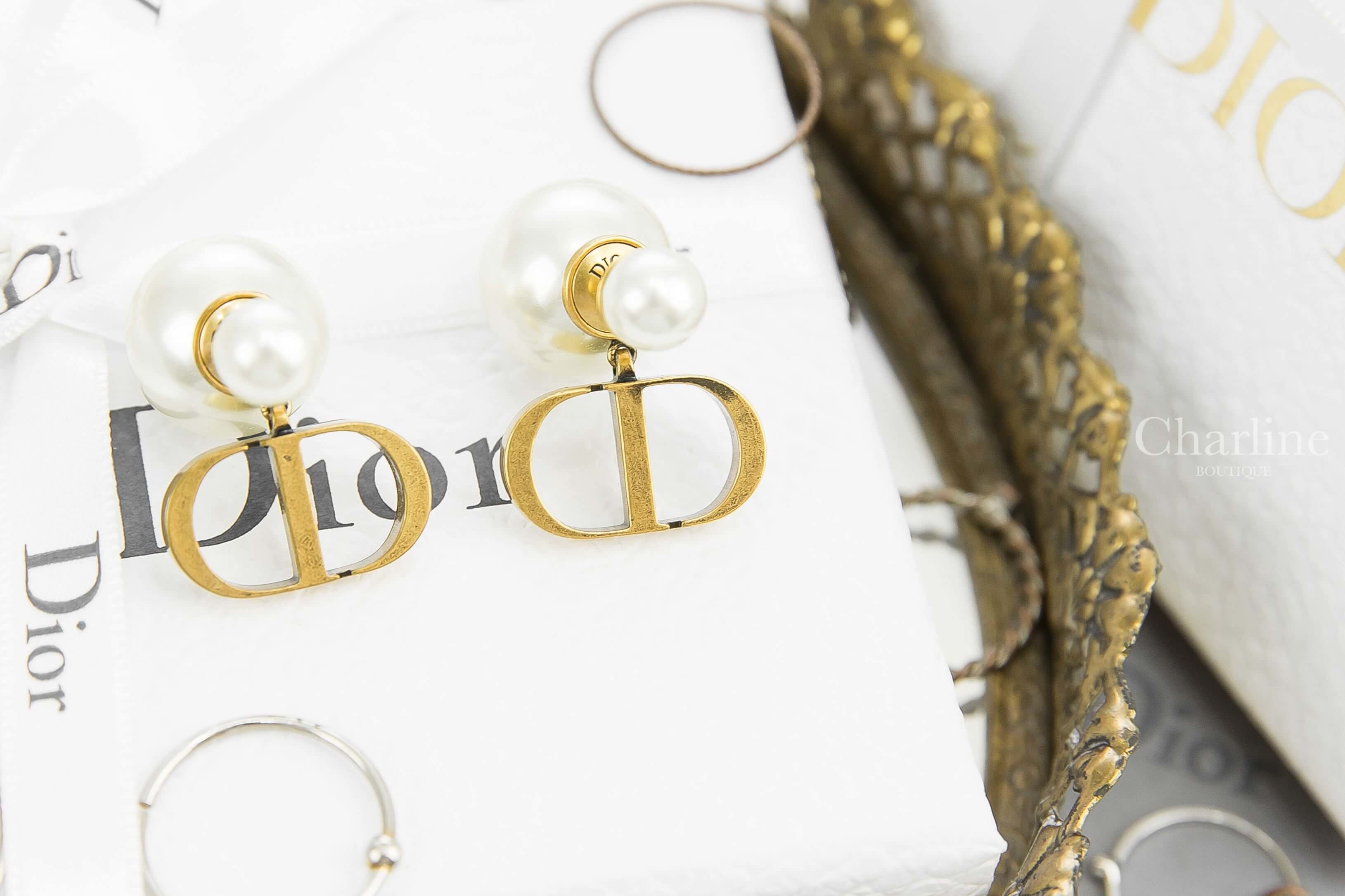 Dior Dior Tribales Earrings 白色大小珍珠金CD垂墜耳環