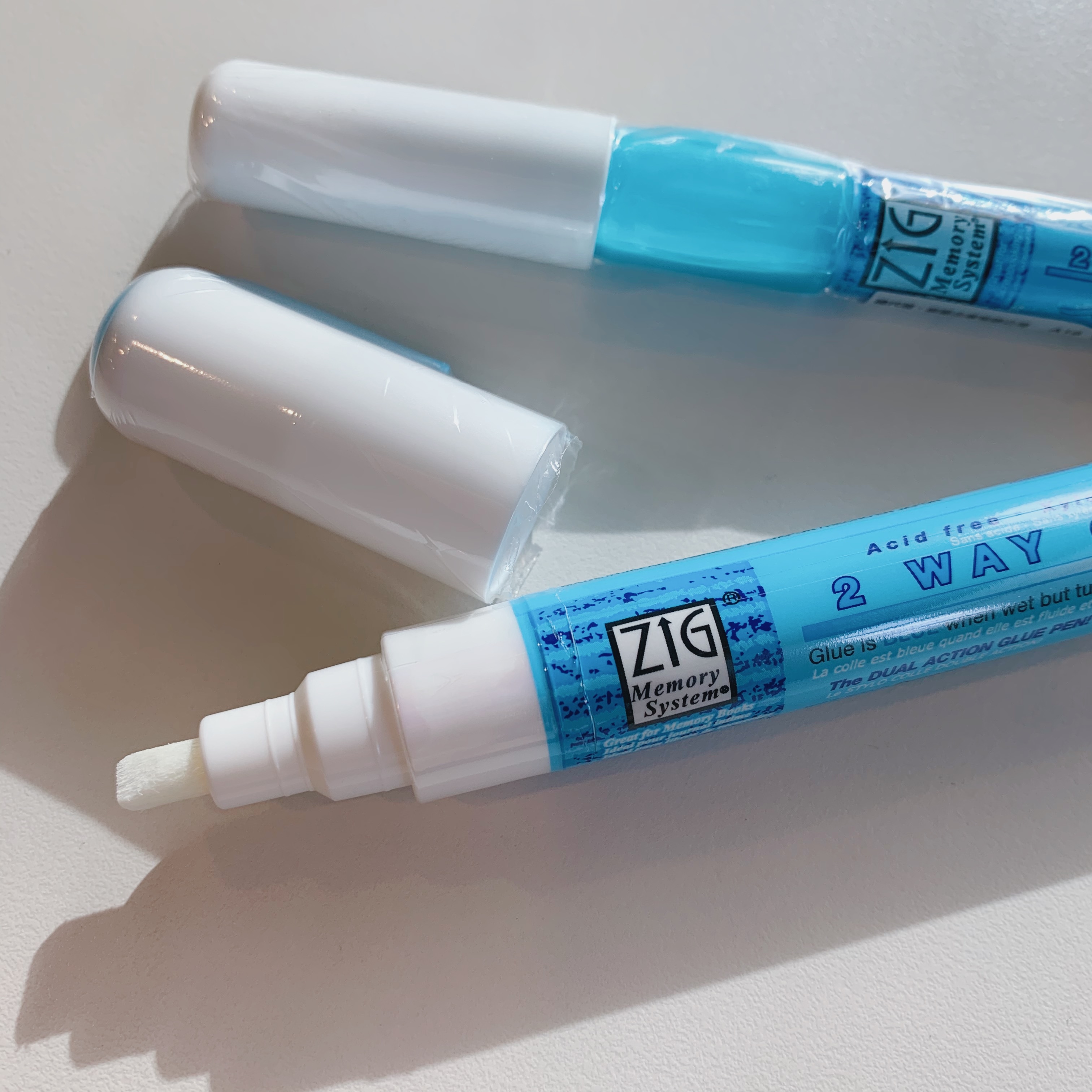 日本吳竹 ZIG 乾濕兩用膠水筆 (1mm / 4mm)