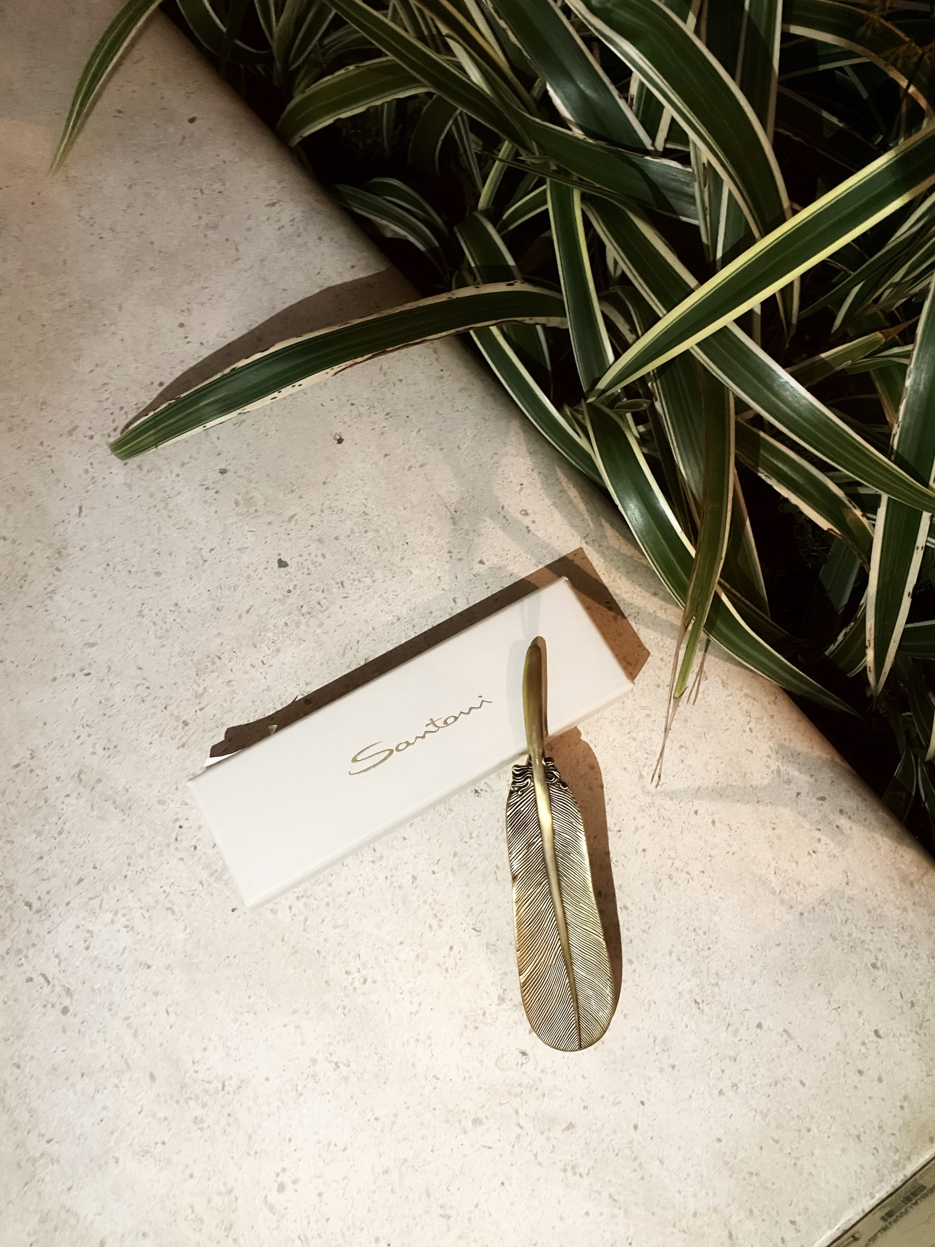 SANTONI  "PLUME" SHOEHORN  Feather-shaped steel shoehorn