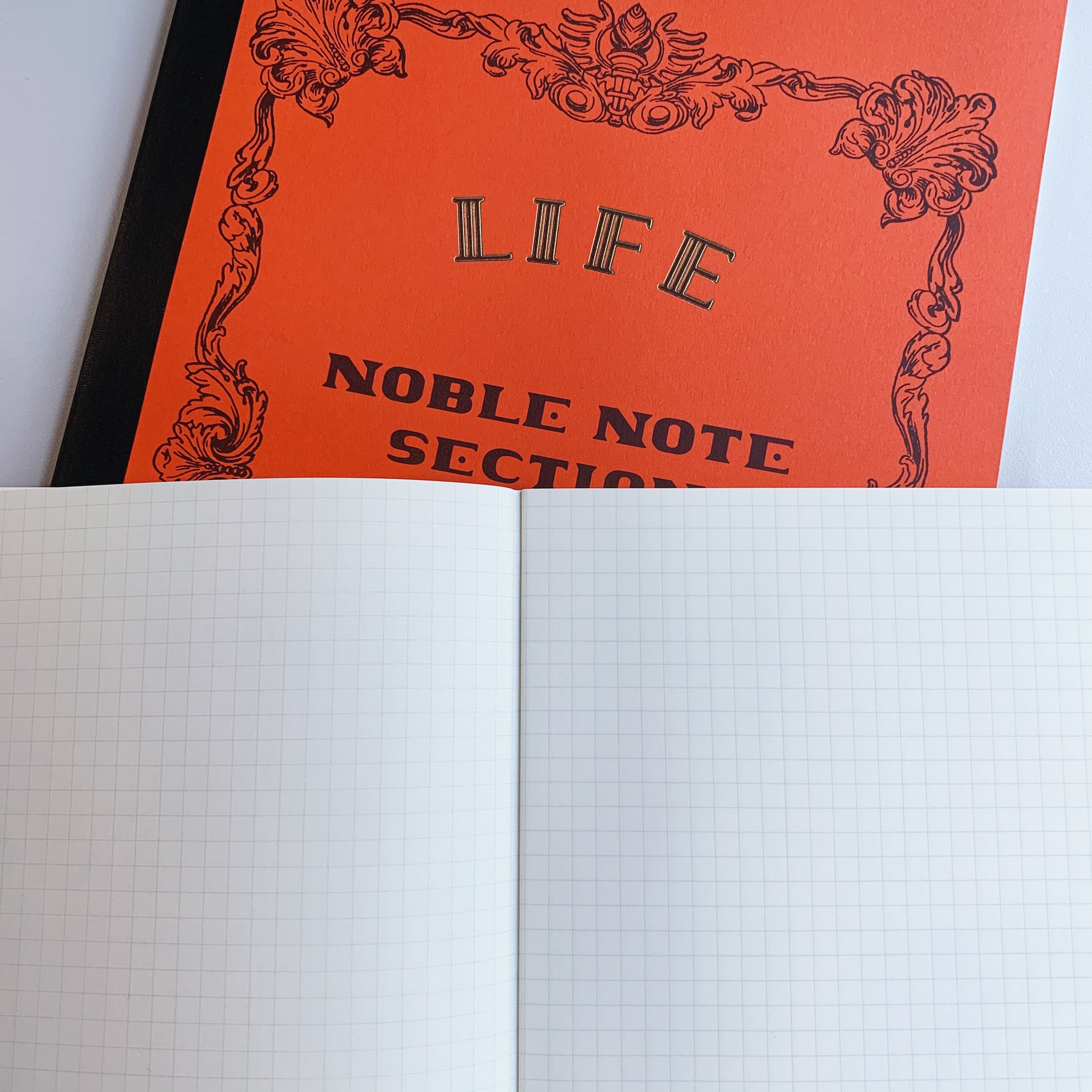 日本 LiFE NOBLE經典筆記本－方格