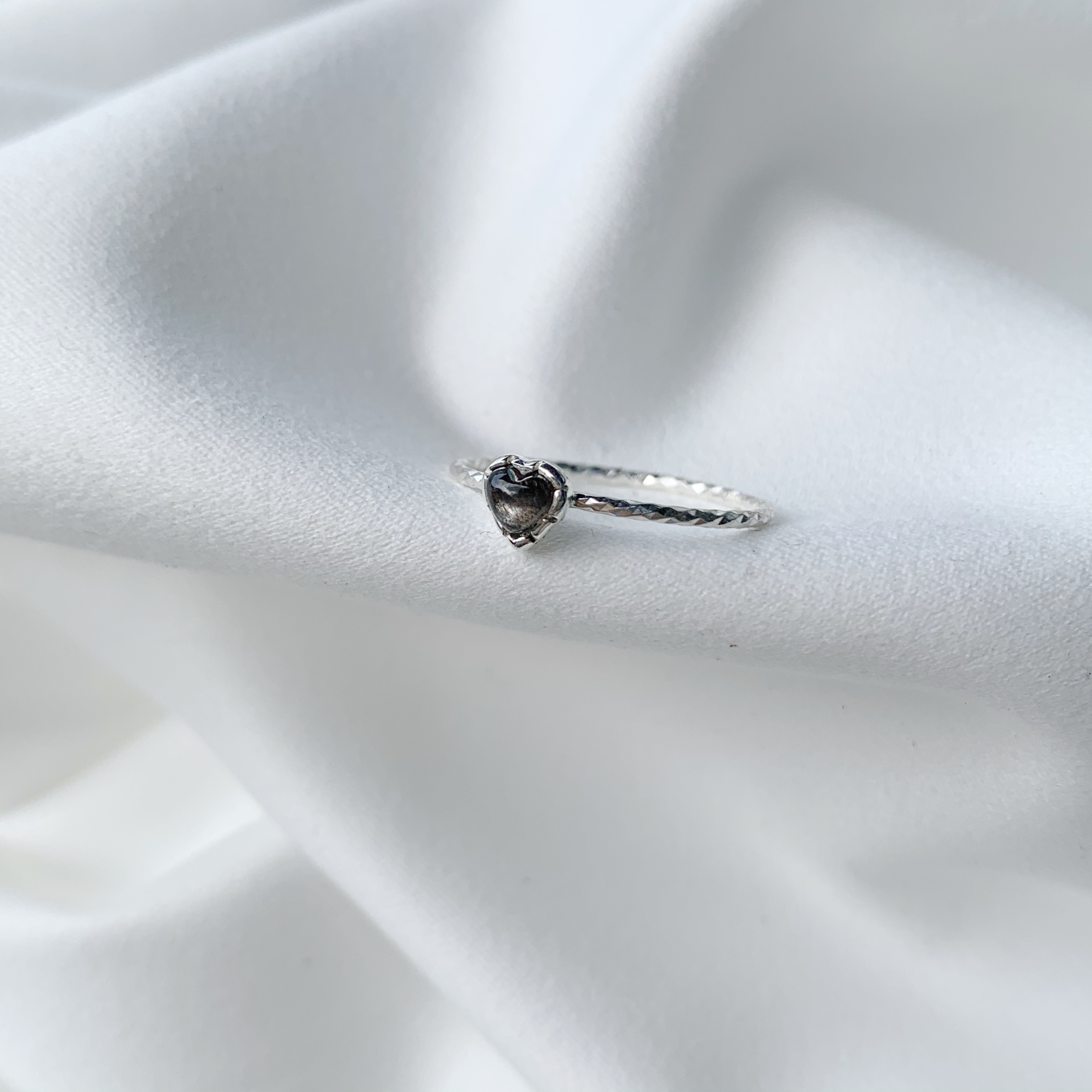 QQ heart 棕月光滿天星戒