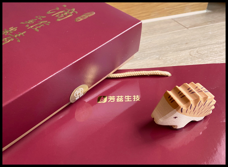 吃營養一點有助於提升全家免疫力，『芳茲日月養生滴雞精』是很方便的選項，內含高胺基酸及高膠原蛋白的營養，清晨起床空腹喝一碗滴雞精，再打起精神面對忙碌的一日。