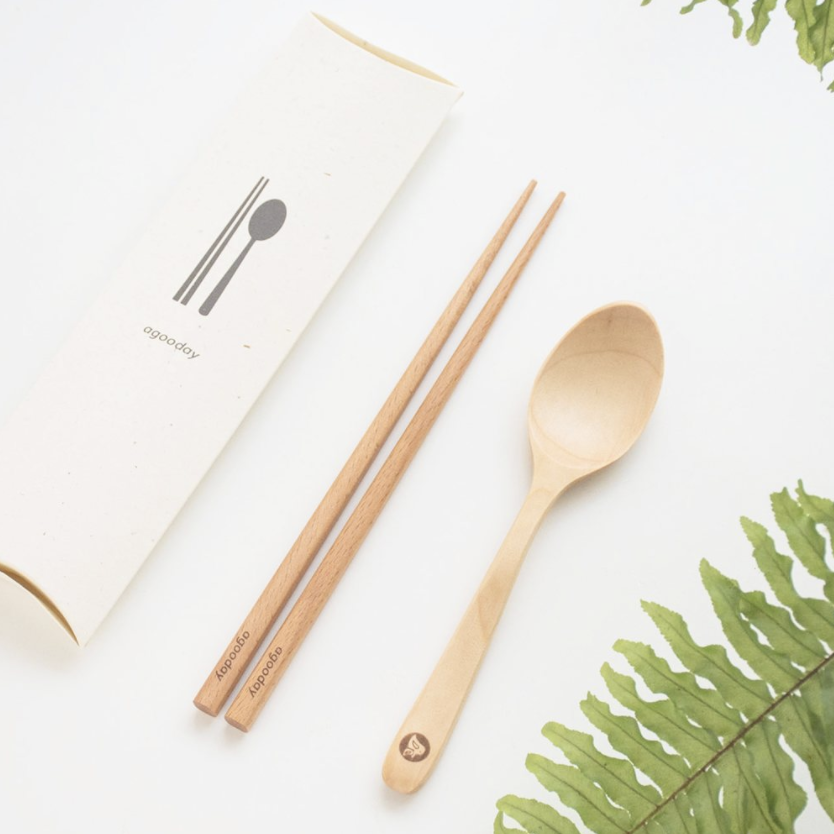 【好日子原木餐具(含1雙筷子1隻湯匙)|櫸木及荷木材質、水性環保塗料，較不易發霉】
