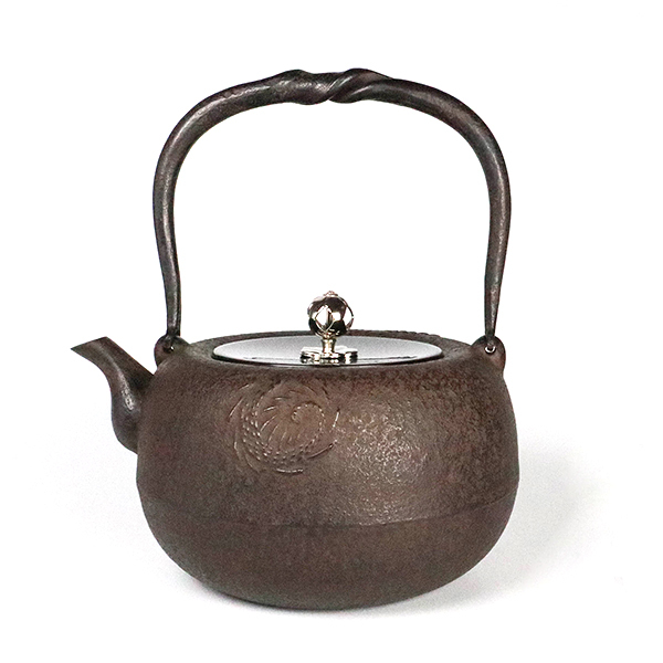 【岩戶賢一郎】丸龍 鐵壺1.6L