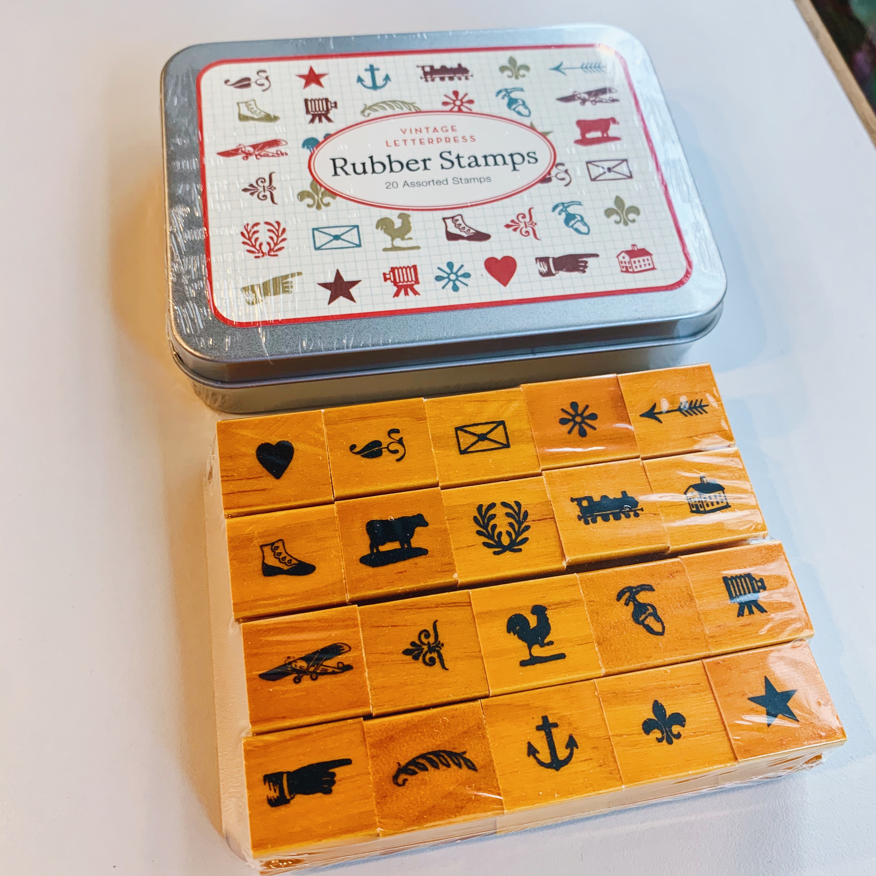 Cavallini 印章組(小盒）復古圖樣／珍奇古玩