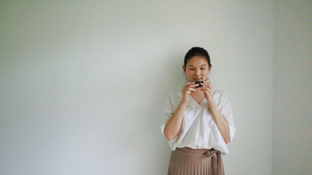 滴雞精近年來廣受市場歡迎，但大大小小的品牌，該怎麼選呢? 小娃媽建議大家還是從大品牌下手相對有保障。後來才知道，原來”芳茲生技”是由我們從小便熟悉的”波蜜”大廠所生產製造，今年還有藝人曾國城代言滴雞精加持，感覺品質經過層層把關又多了一份安心。