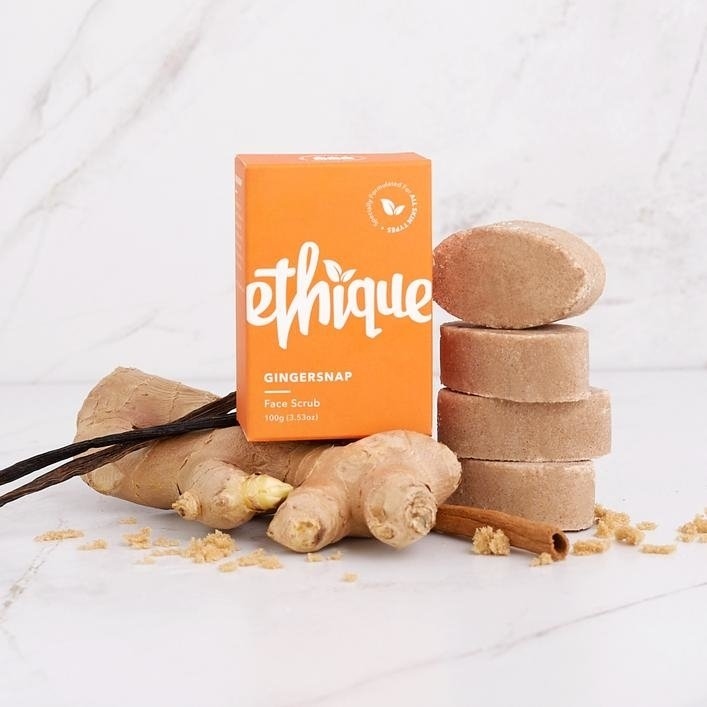 【ethique】薑餅臉部磨砂膏餅 100G