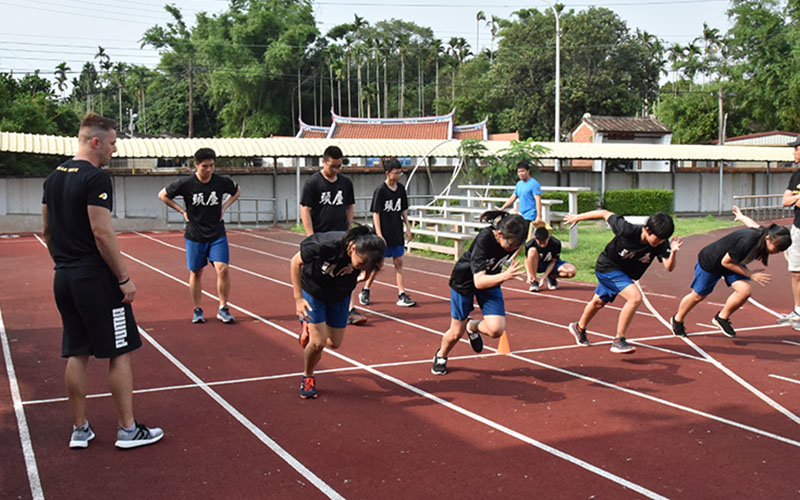 頭屋田徑隊訓練畫面