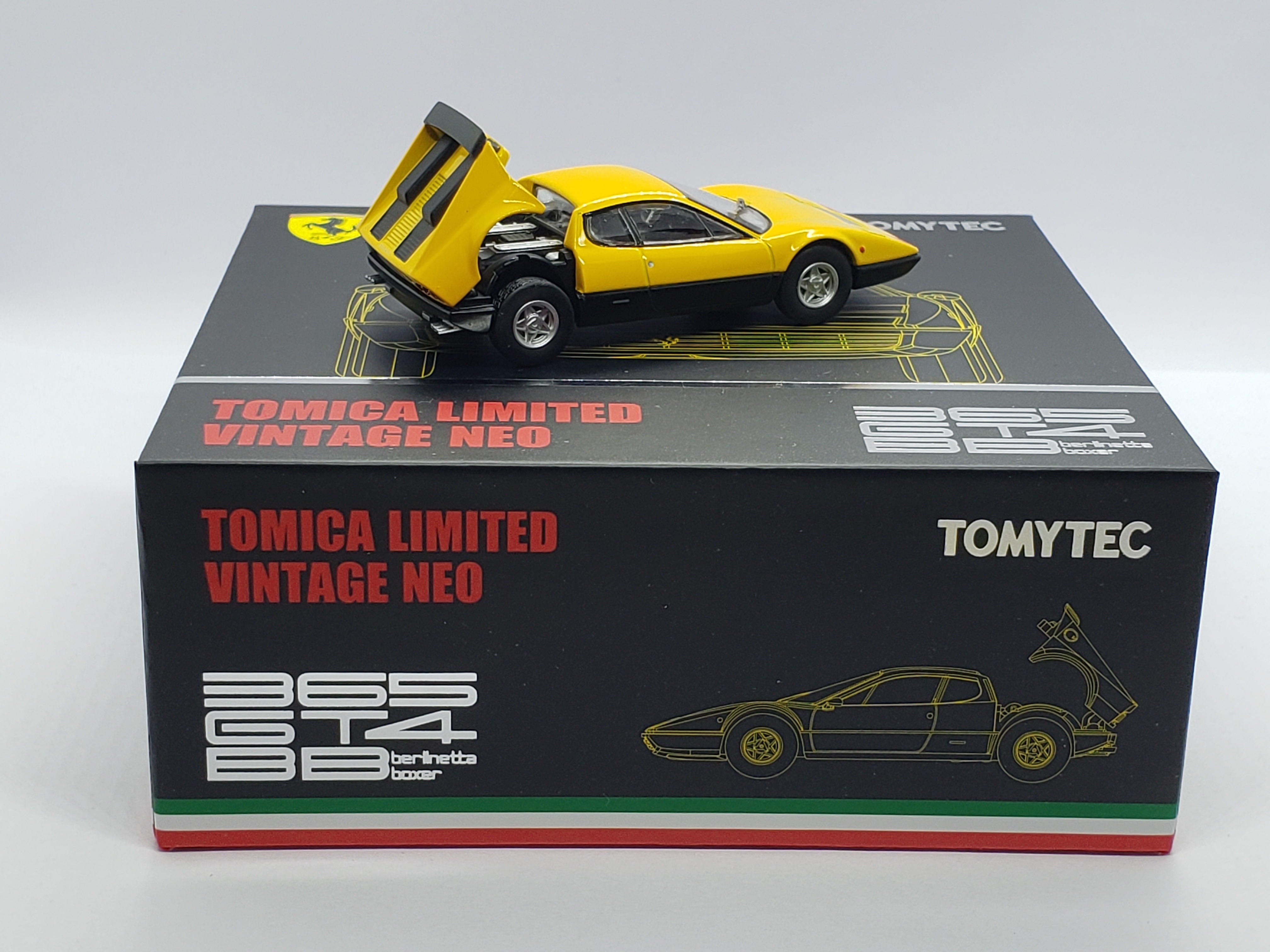 ミニカー TOMICA LIMITED VINTAGE NEO 365 GT4 BB Tomytec Tomica Limited Vintage NEO La Ferrari 365GT4 B