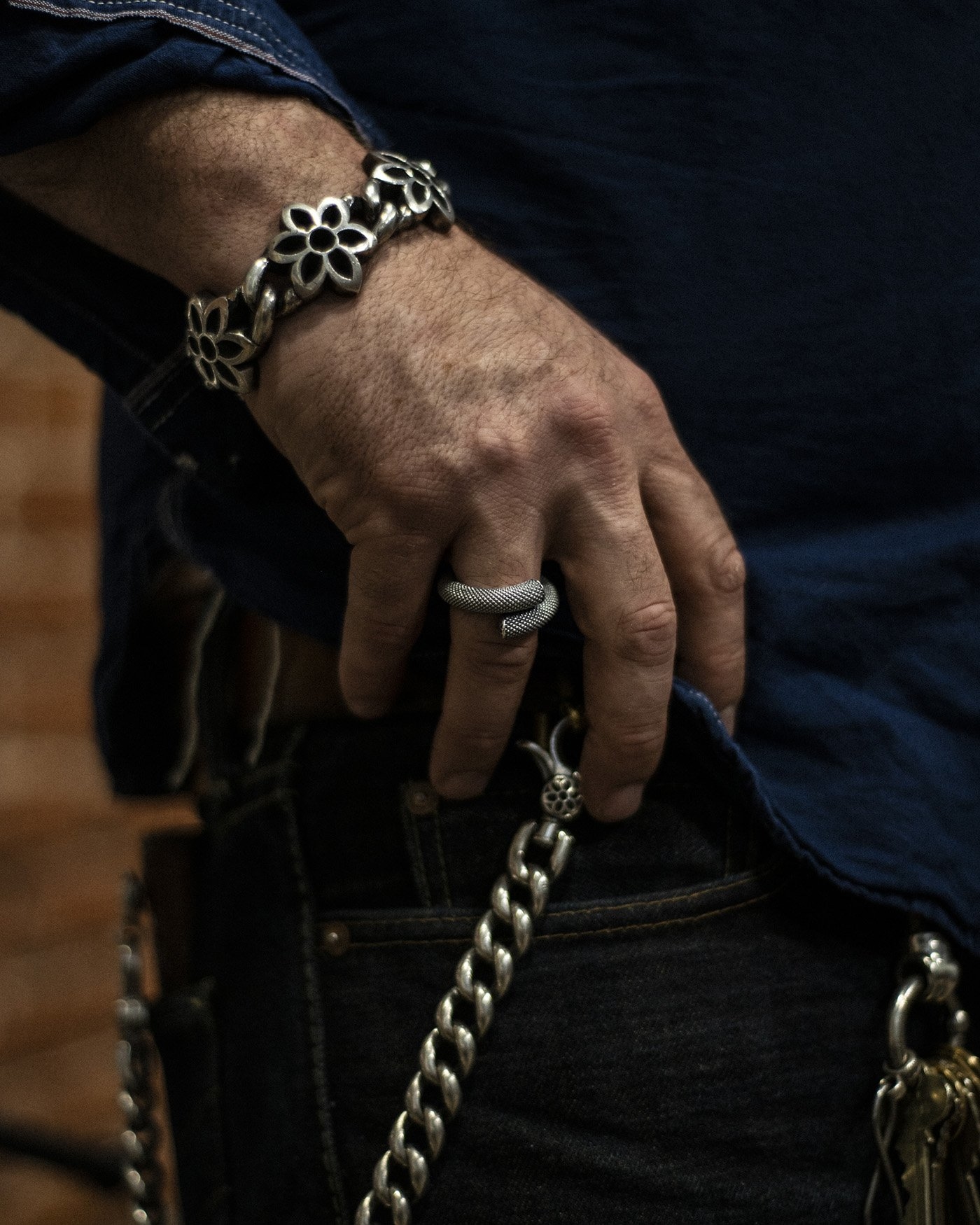 <Pre Order> Nixon Ring , Goosebumps 22K Gold