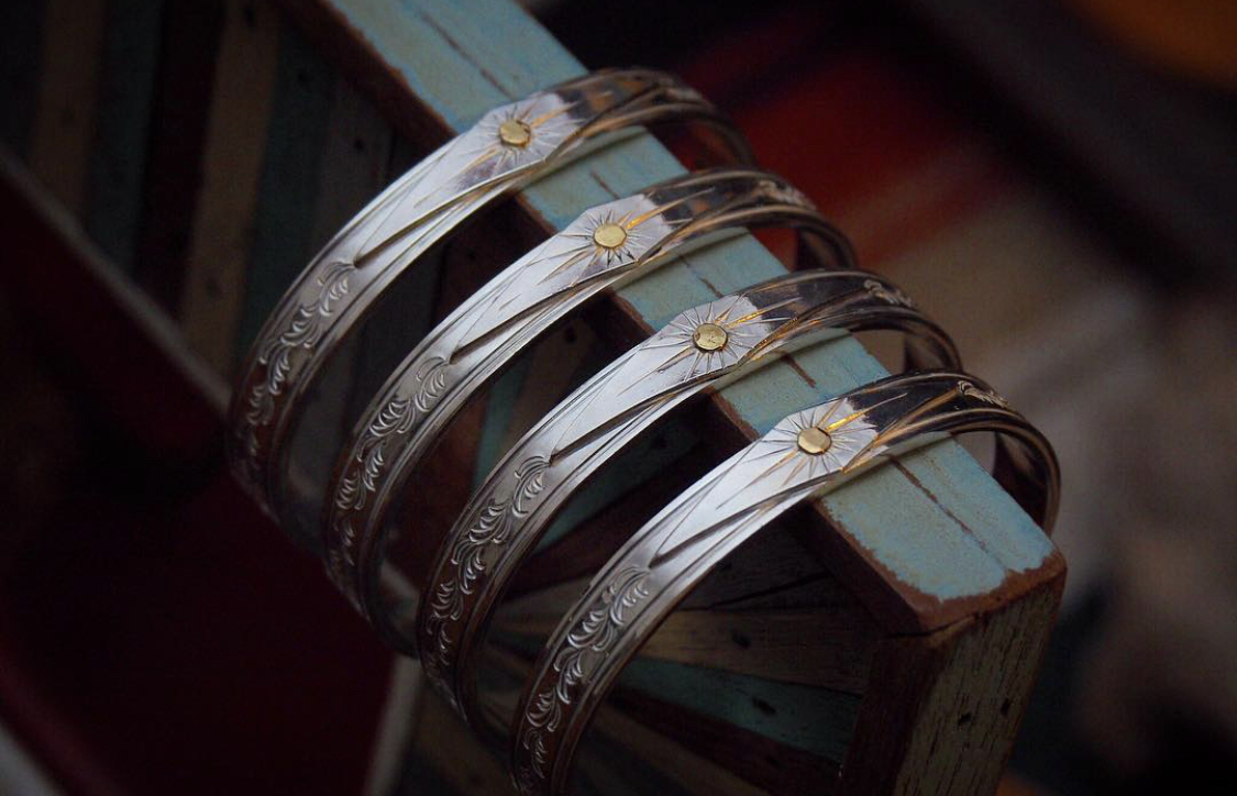 K18 太陽唐草方形手鐲