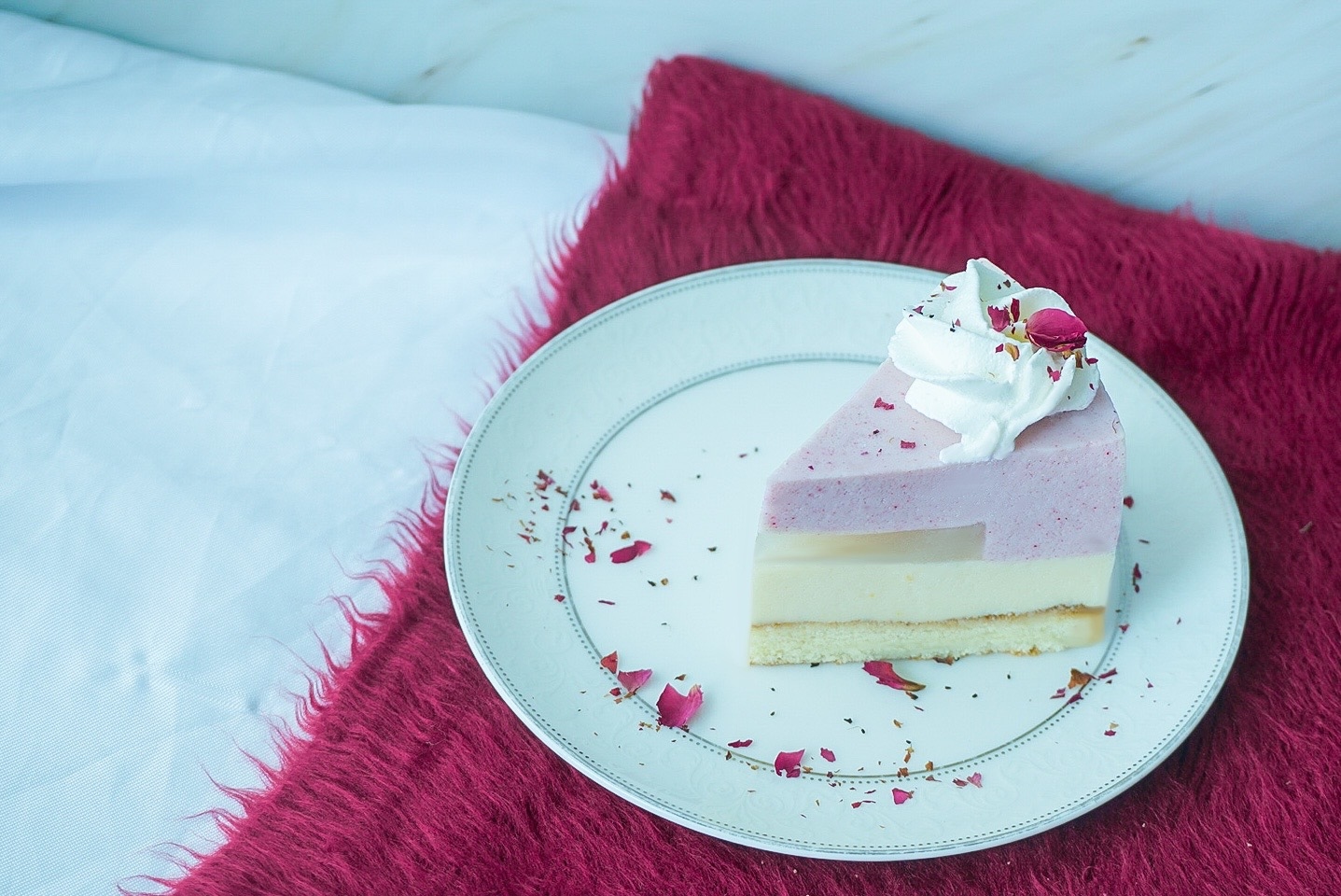 玫瑰荔枝紅桑子慕絲蛋糕