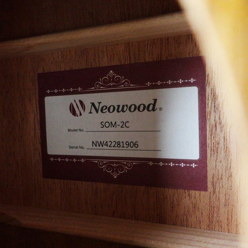Neowood SOM2C 桃花心木面單板 木吉他【附原廠厚琴袋、配件包】 第 4 張圖片｜三峽吉他 / Bass