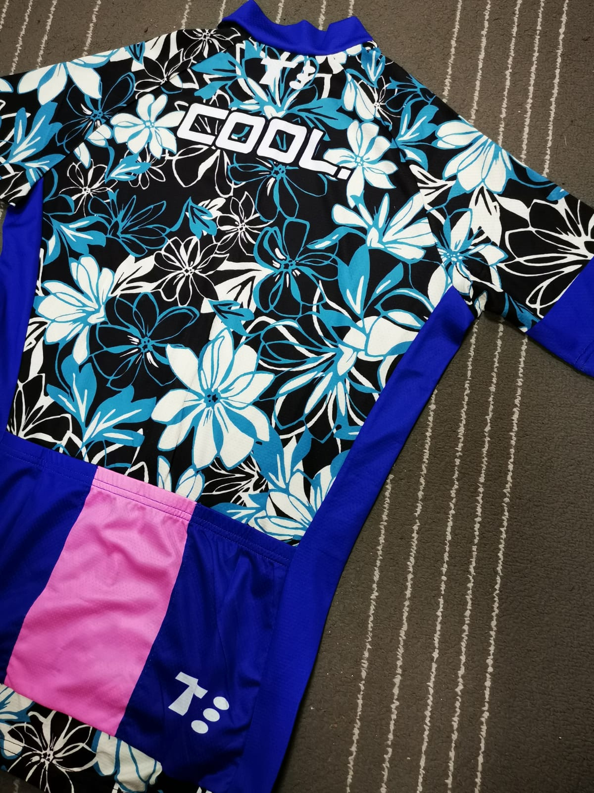 Technical03 Jersey Floral