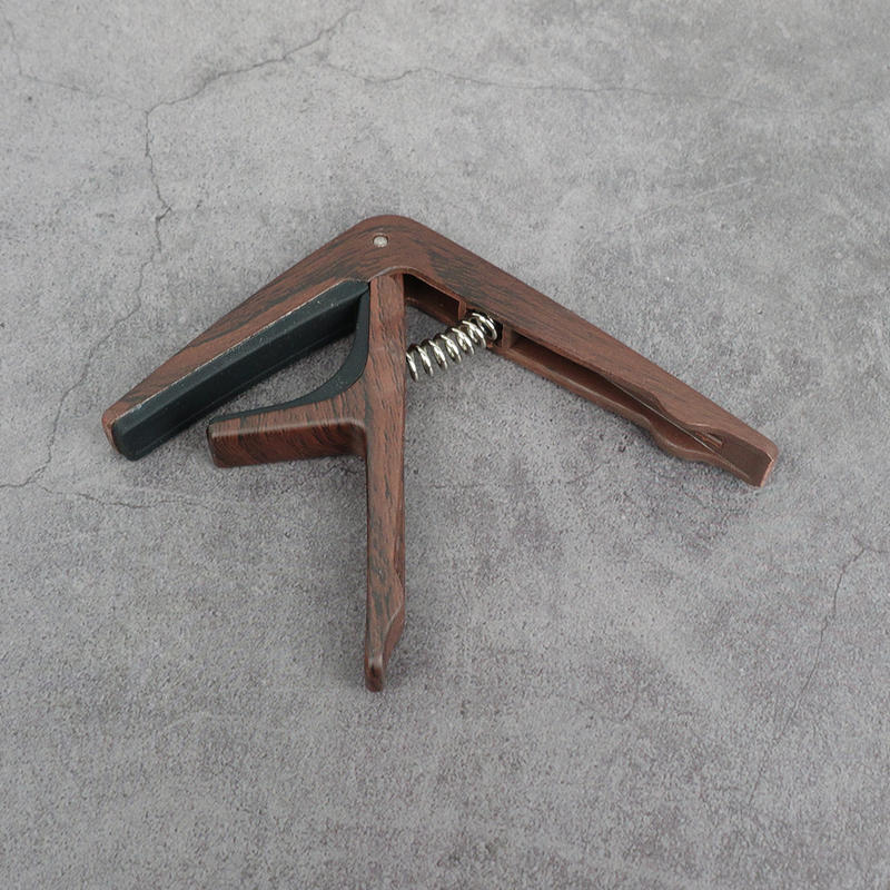 OPPA OPPA EASY CAPO 贈送PICK一片 黑色、原木色 第 3 張圖片｜三峽效果器