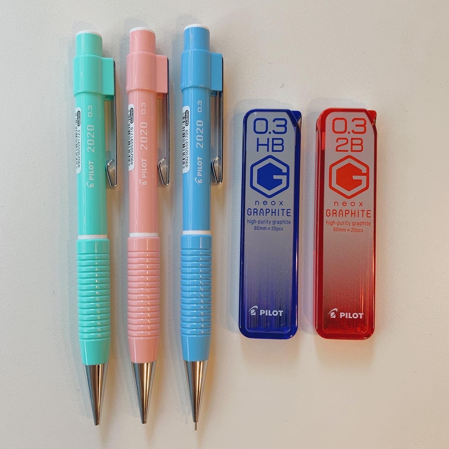 百樂2020搖搖筆 0.3mm