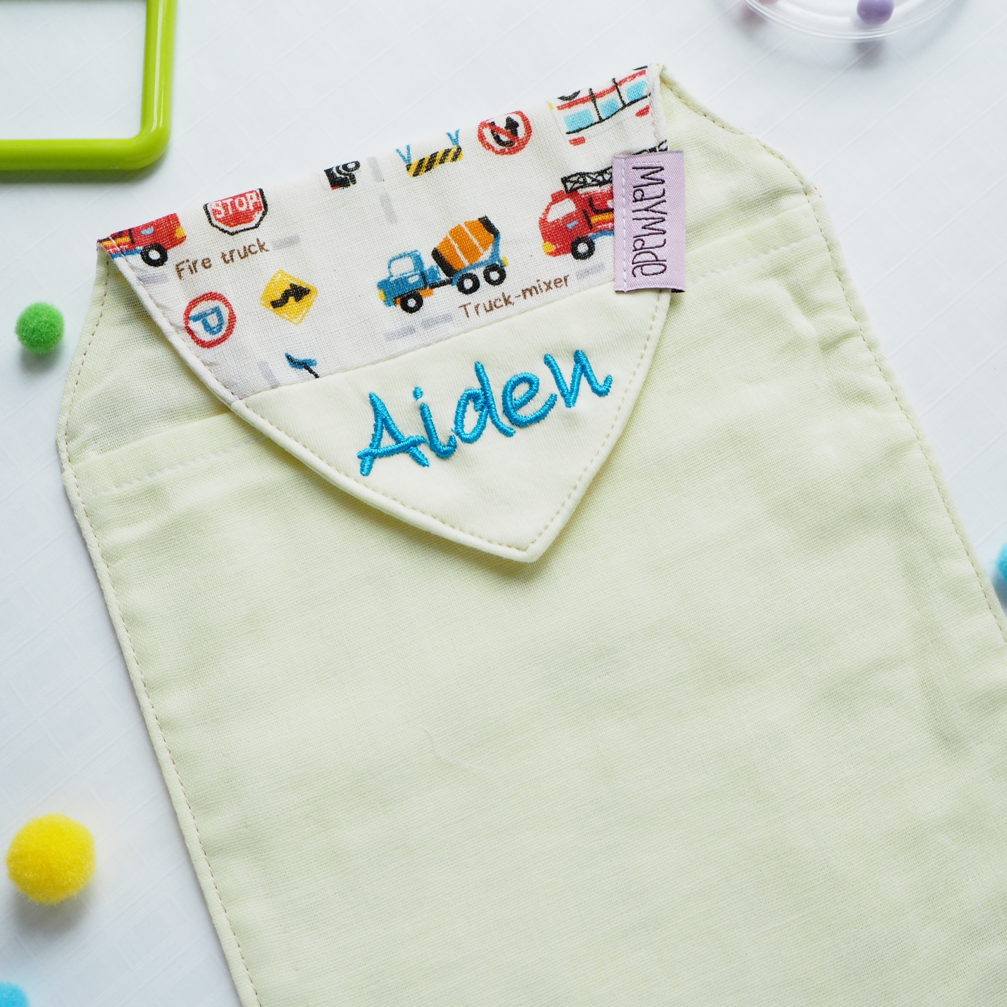 英文字車圖案汗巾