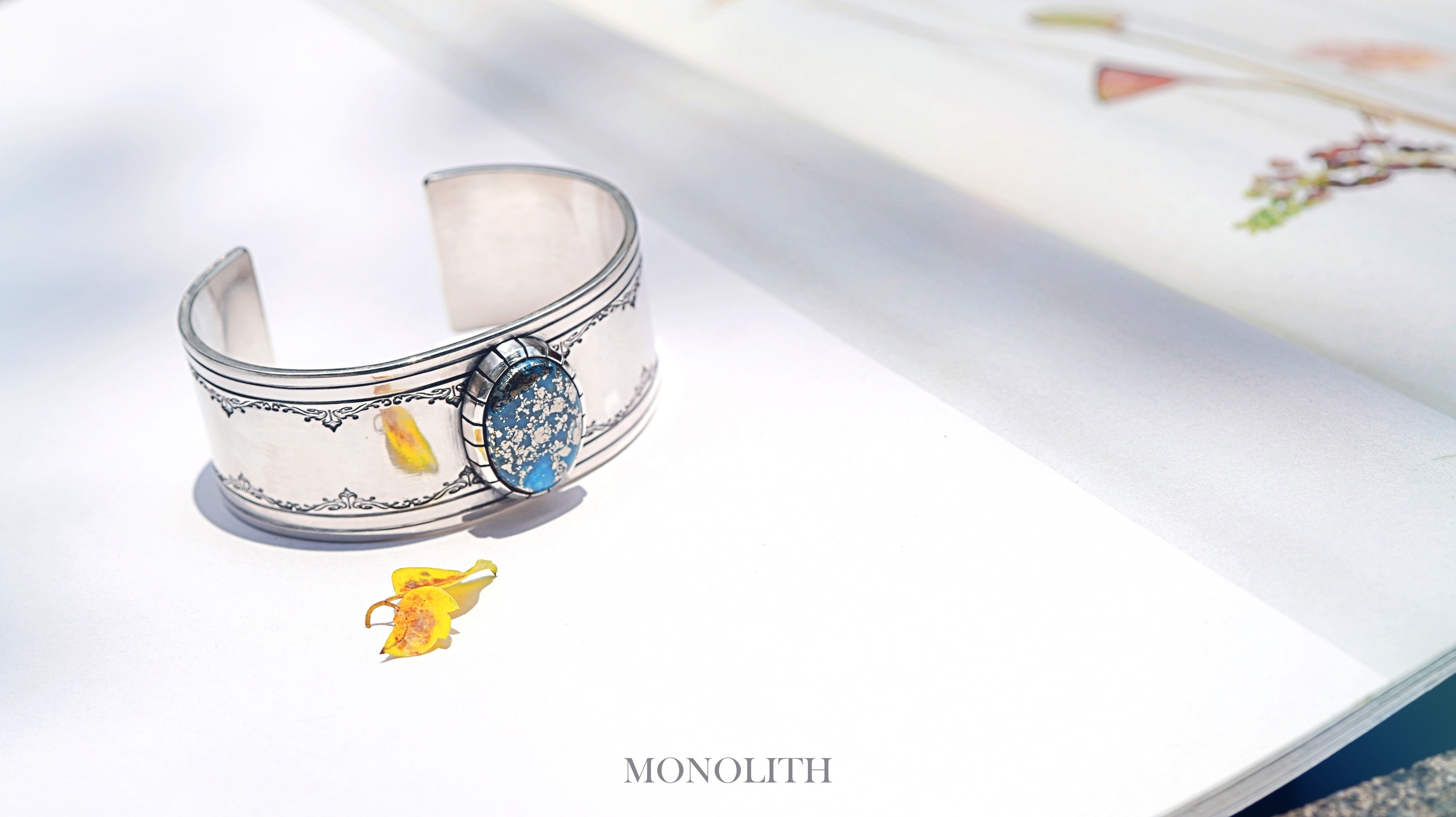 Ithaca peak打印【寬版手環 】