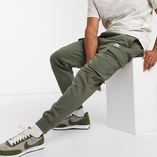 Nike Club Fleece Cargo Joggers Khaki