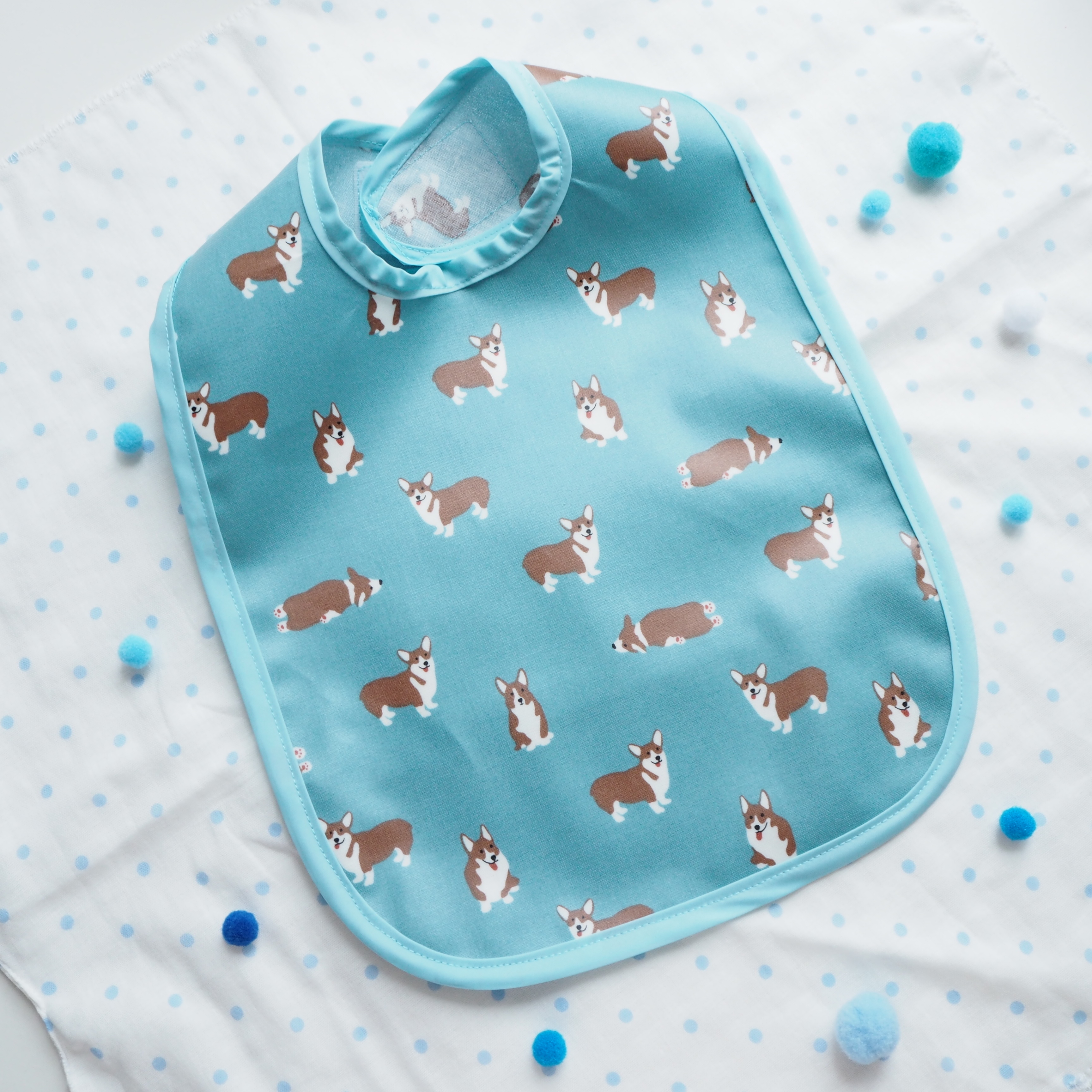 哥基犬圖案食事用防水口水肩