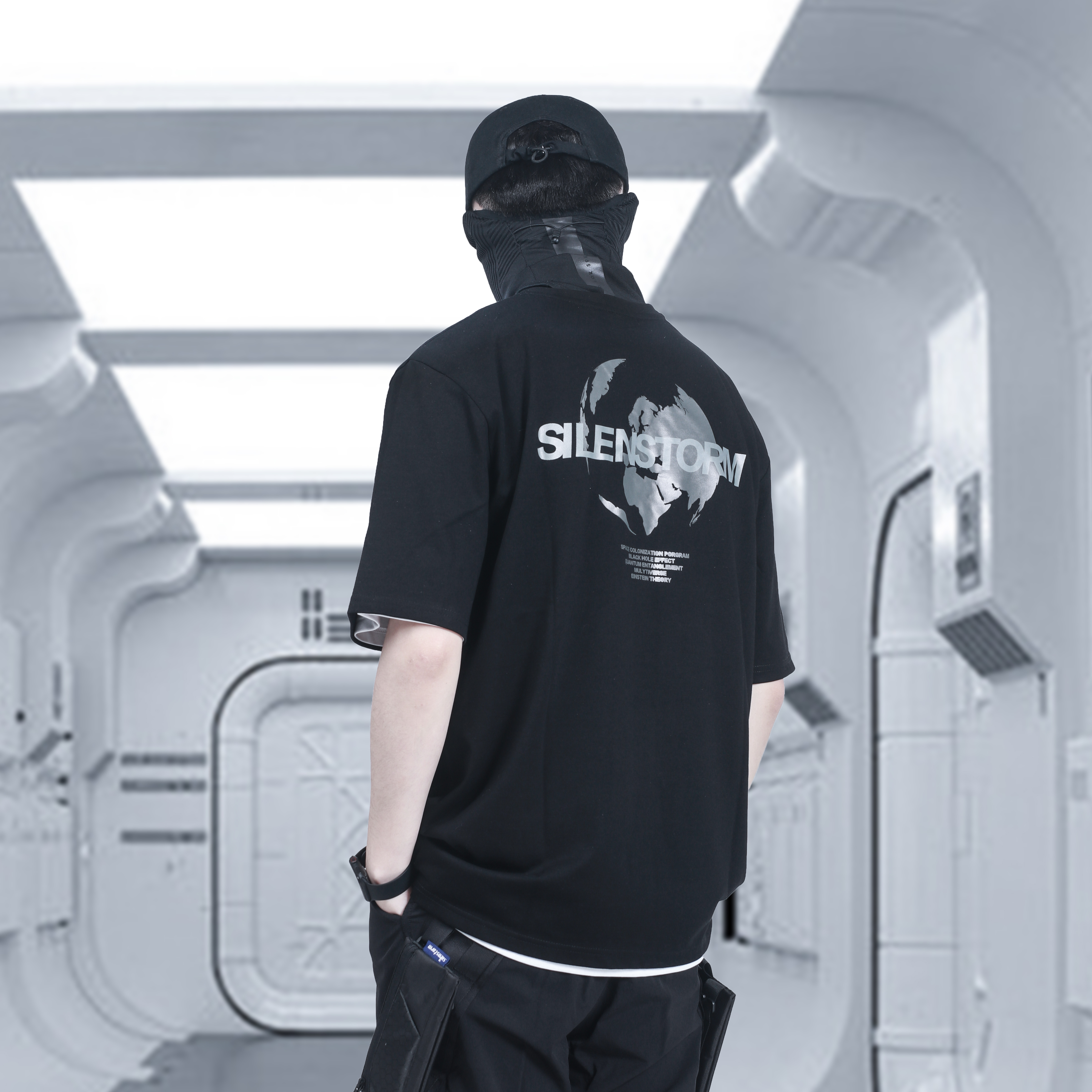 LOGO機能地球雙色短袖