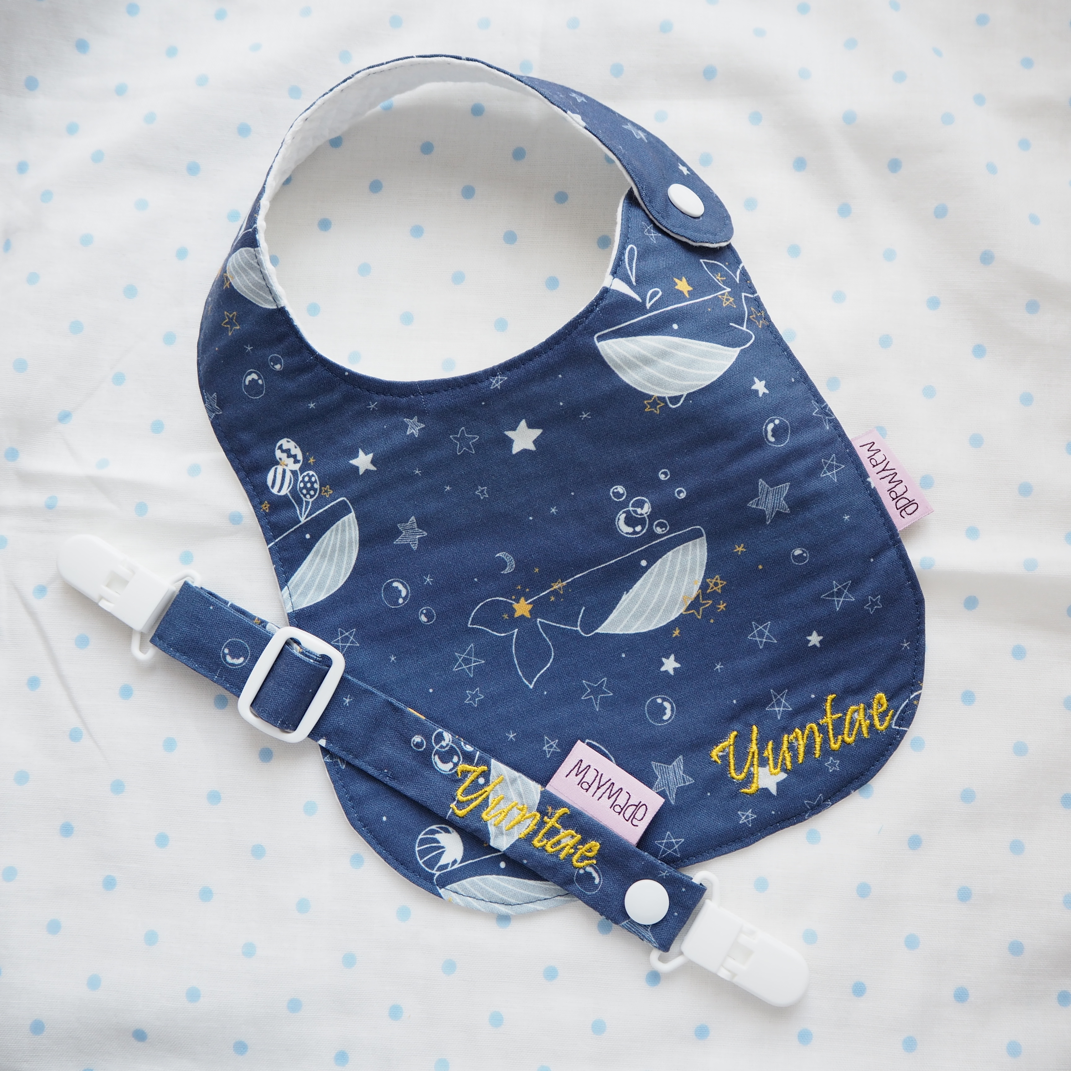 鯨魚圖案口水肩