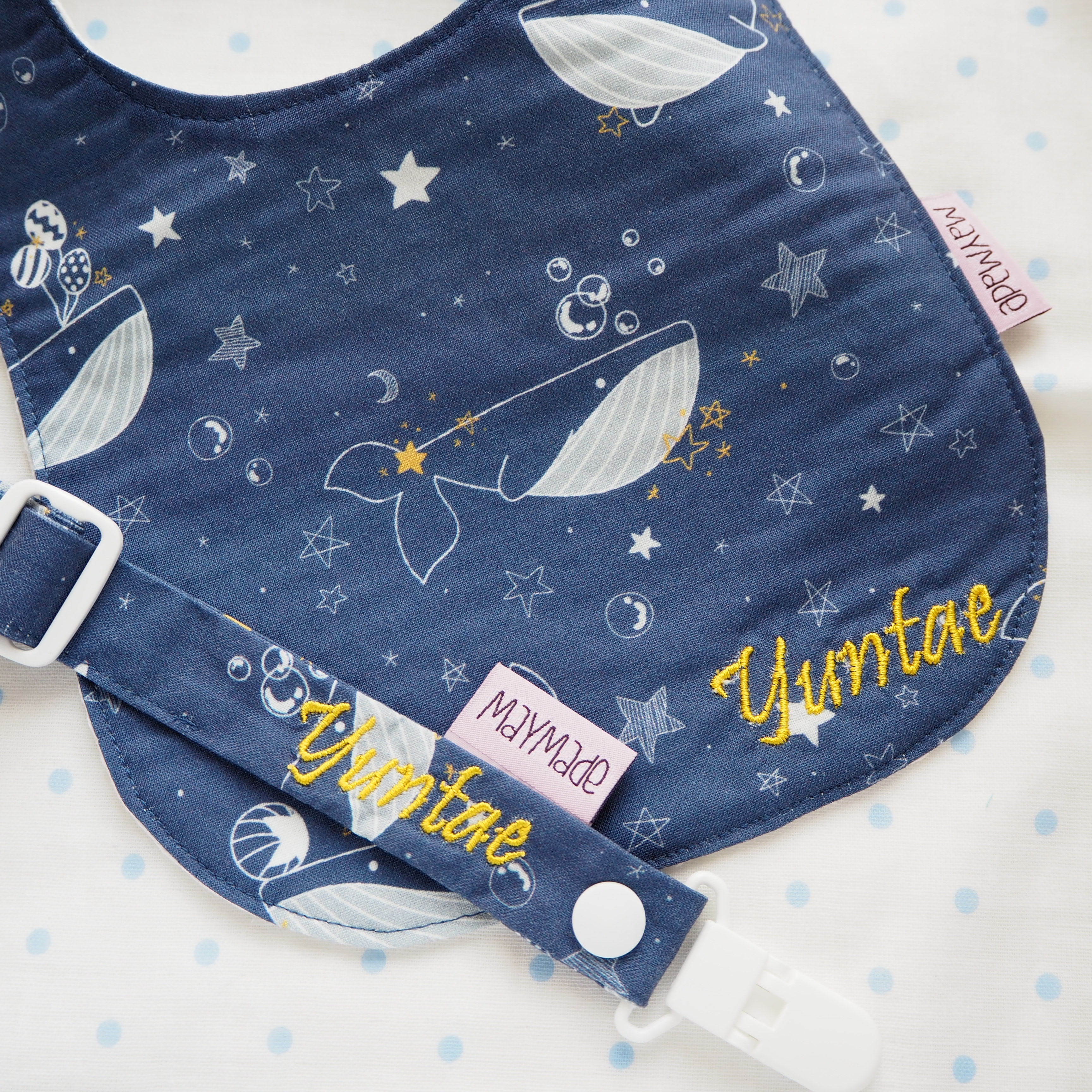 鯨魚圖案口水肩