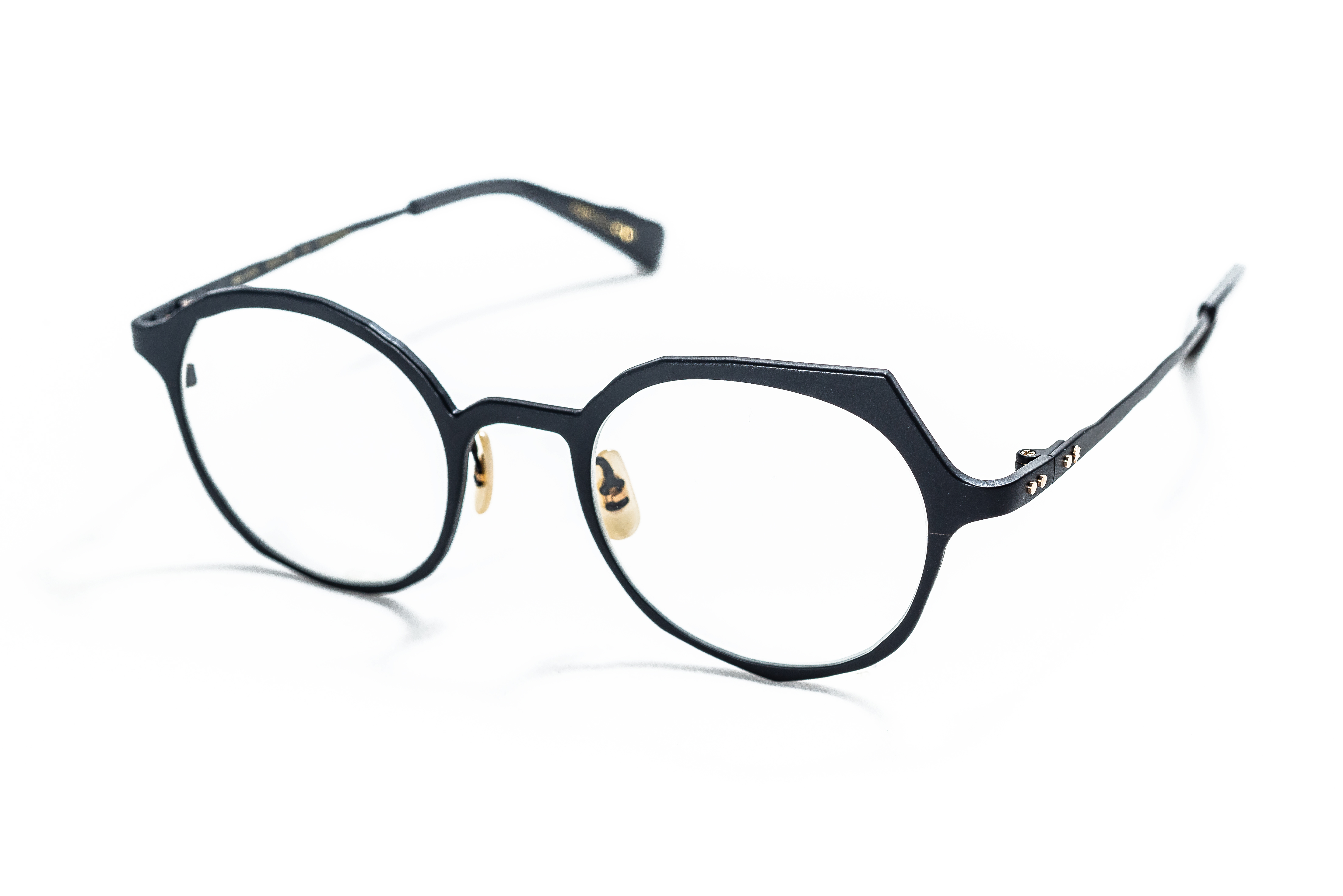 MM-0036 No.3 Black