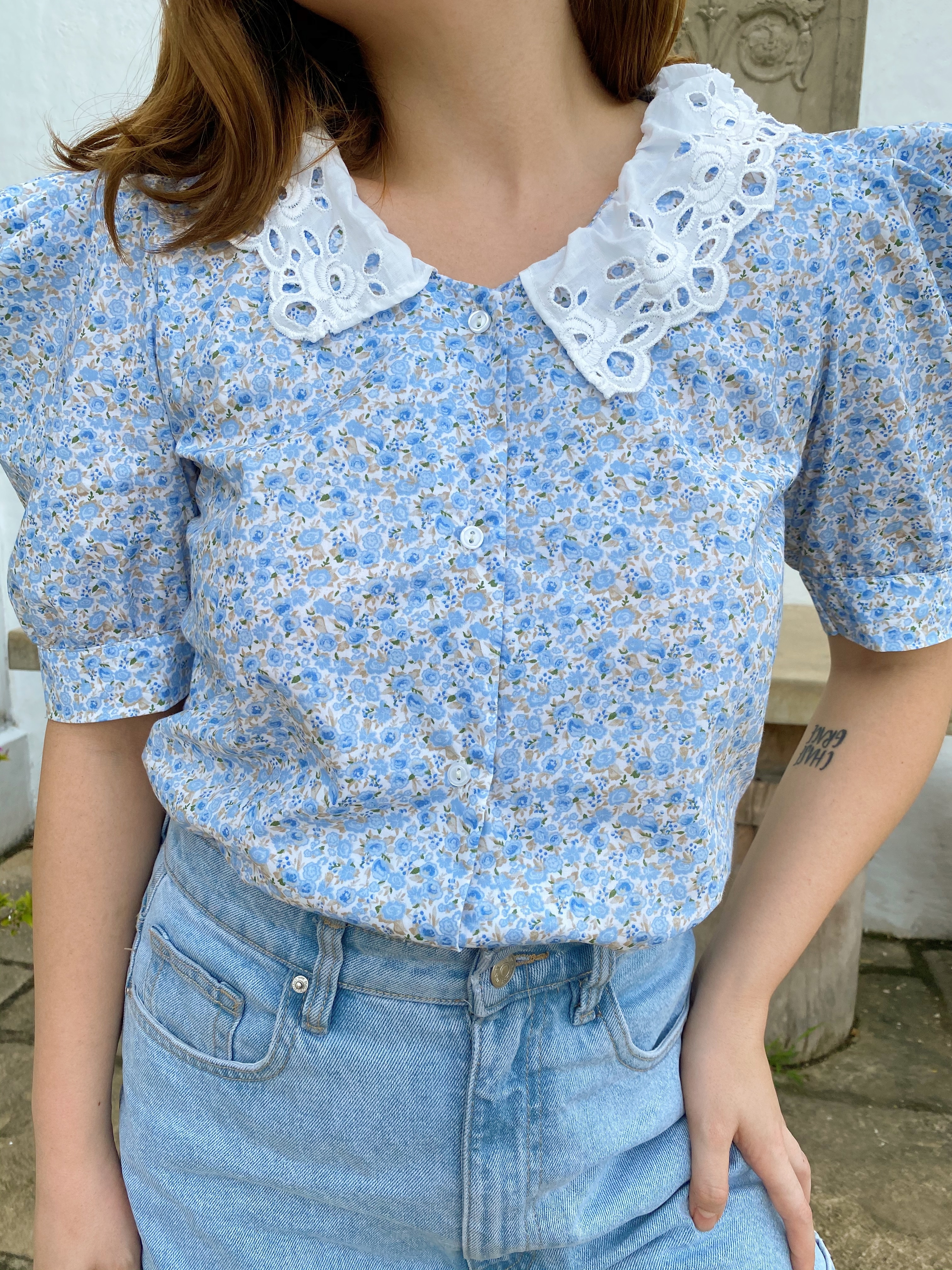 Rosette Top